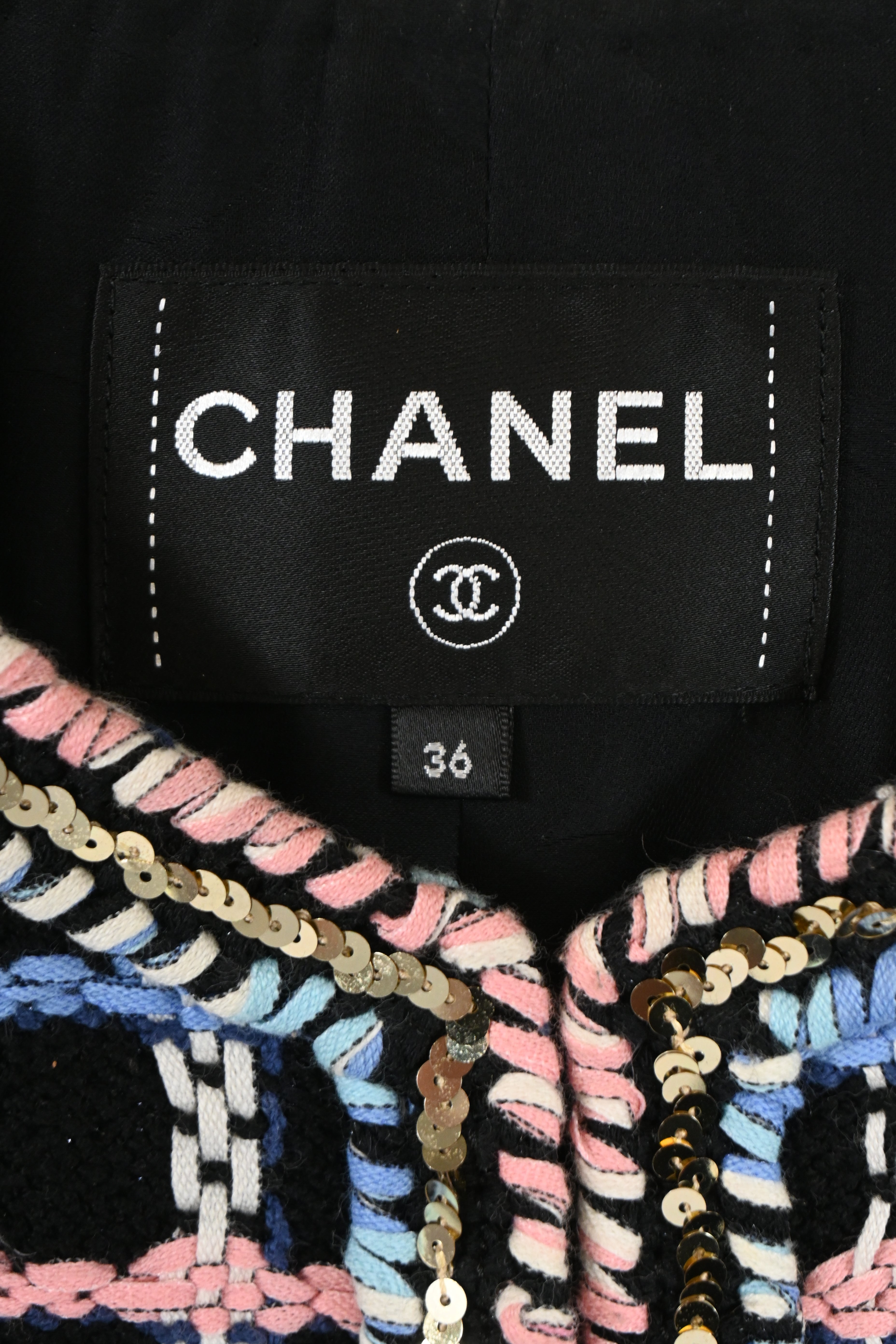 Women's Chanel 2022 Printed Evening Tweed Jacket in Multicolor Cotton
