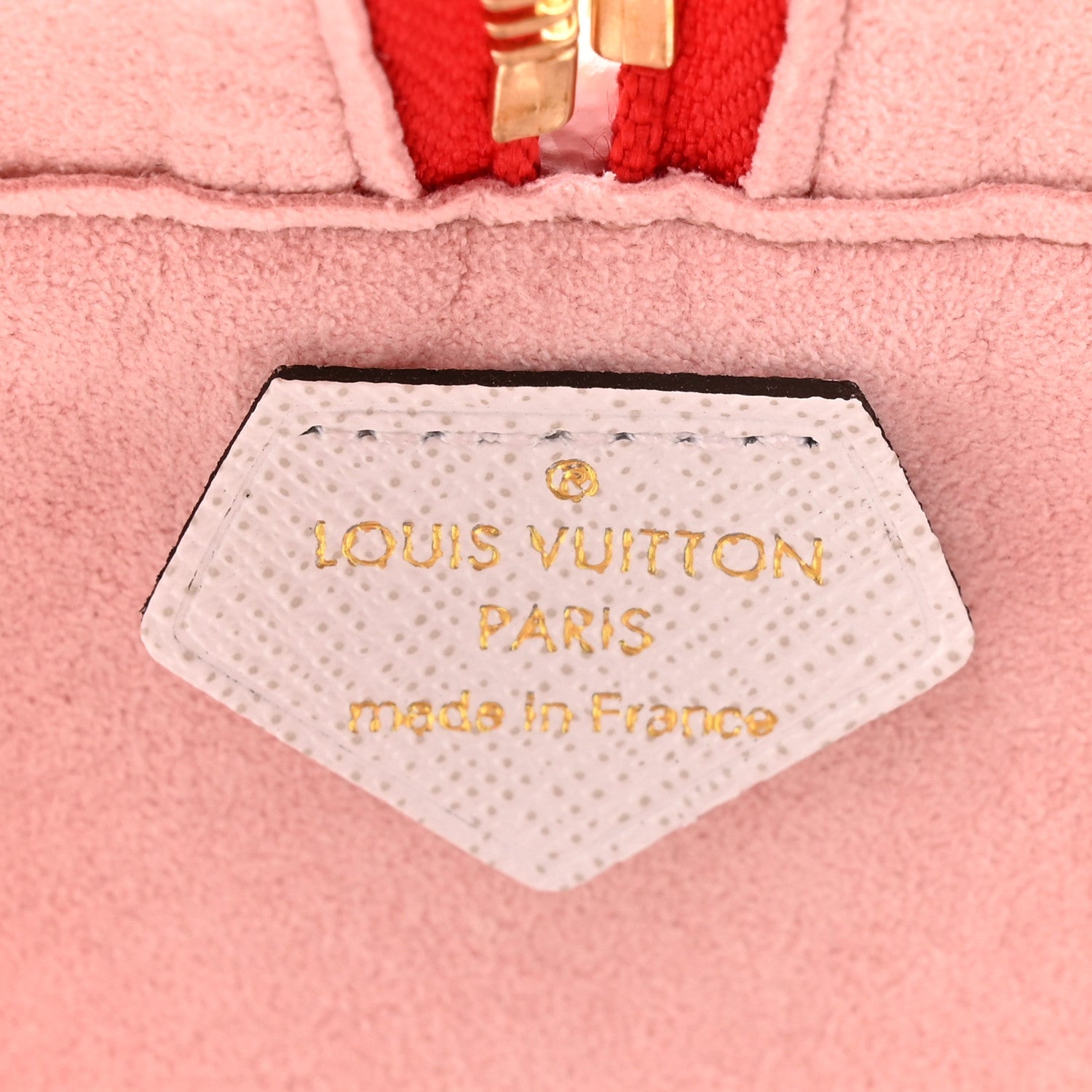 Monogram Giant Beach Pouch Rouge