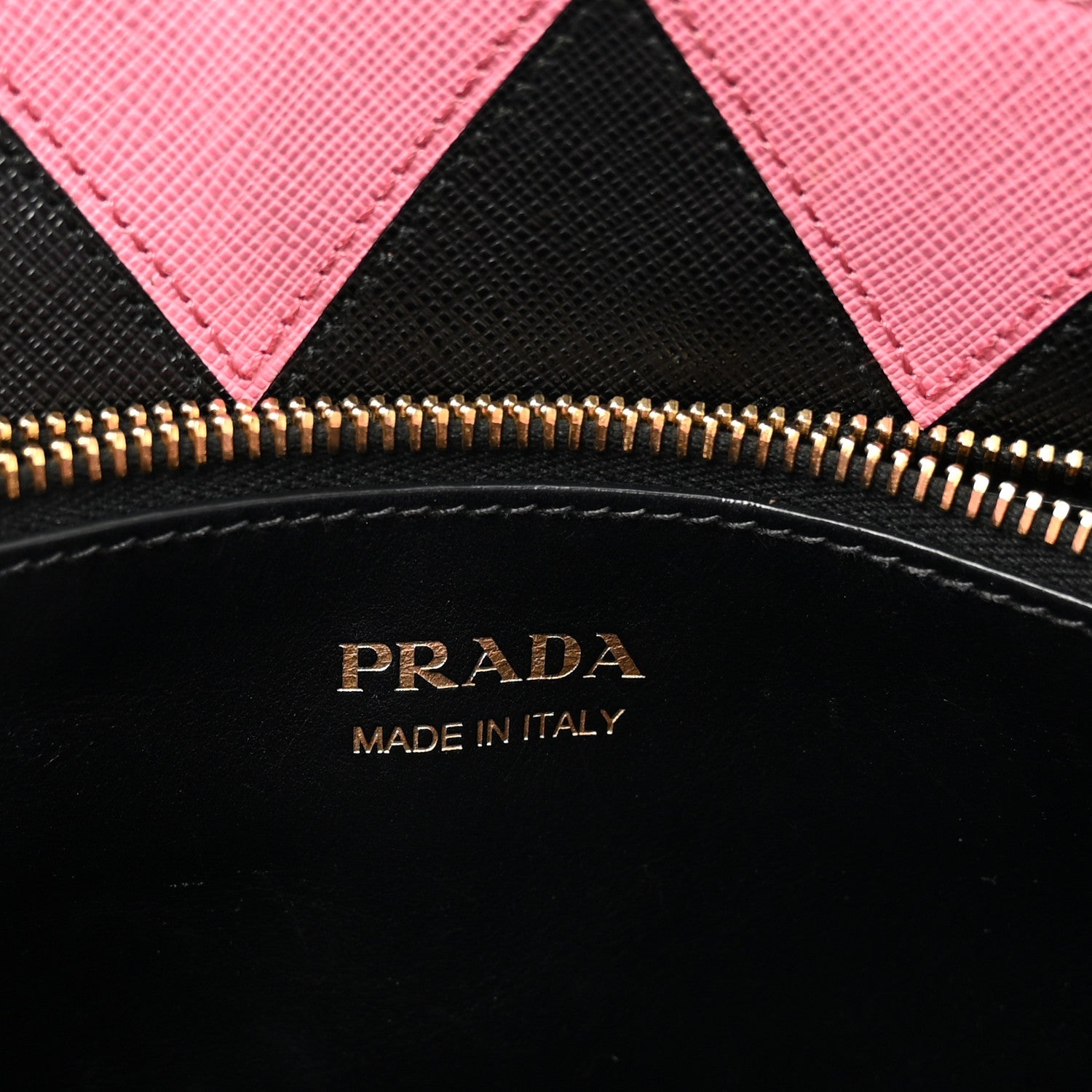 Saffiano Greche Greca Paradigme Bag Black Pink