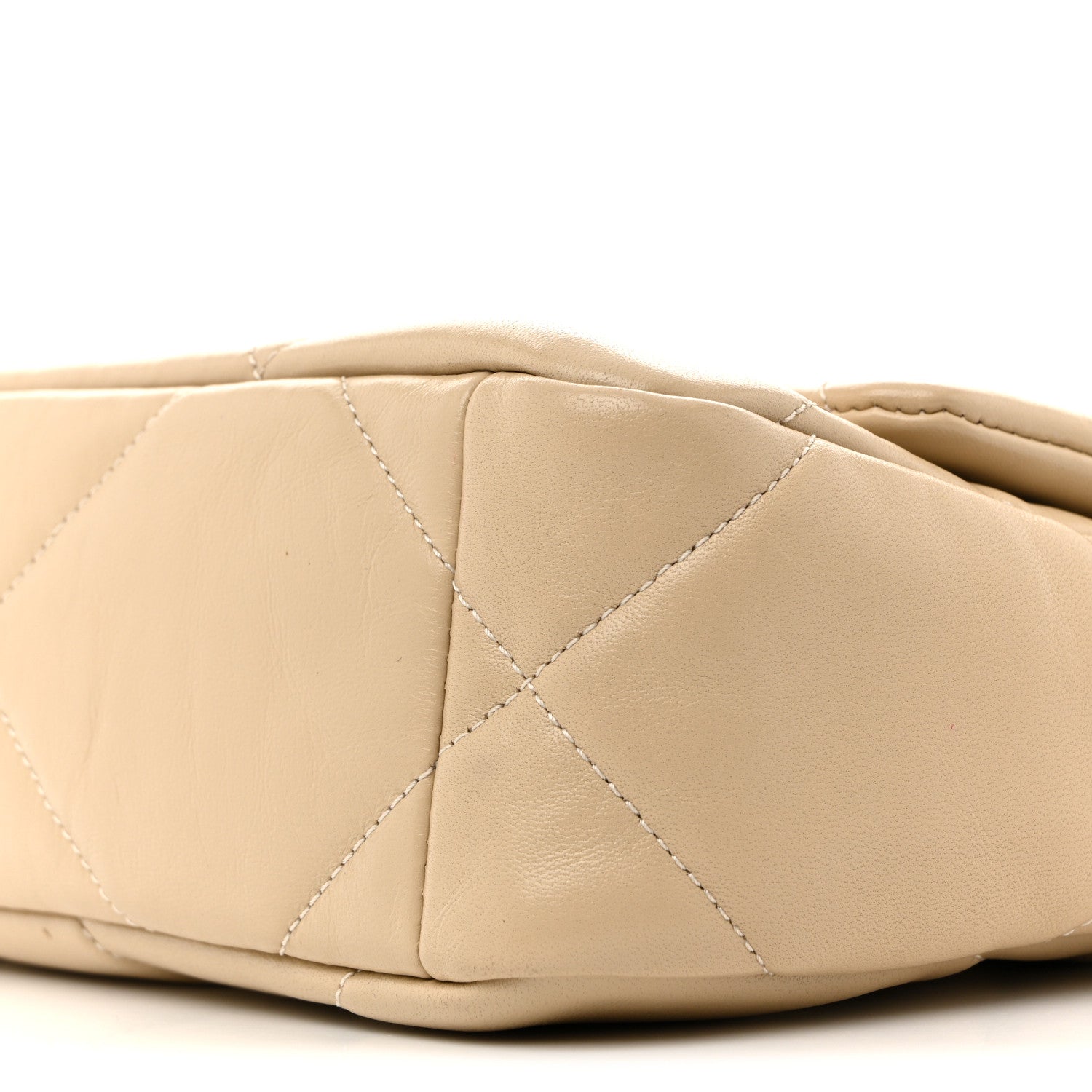 Lambskin Quilted Medium Chanel 19 Flap Beige