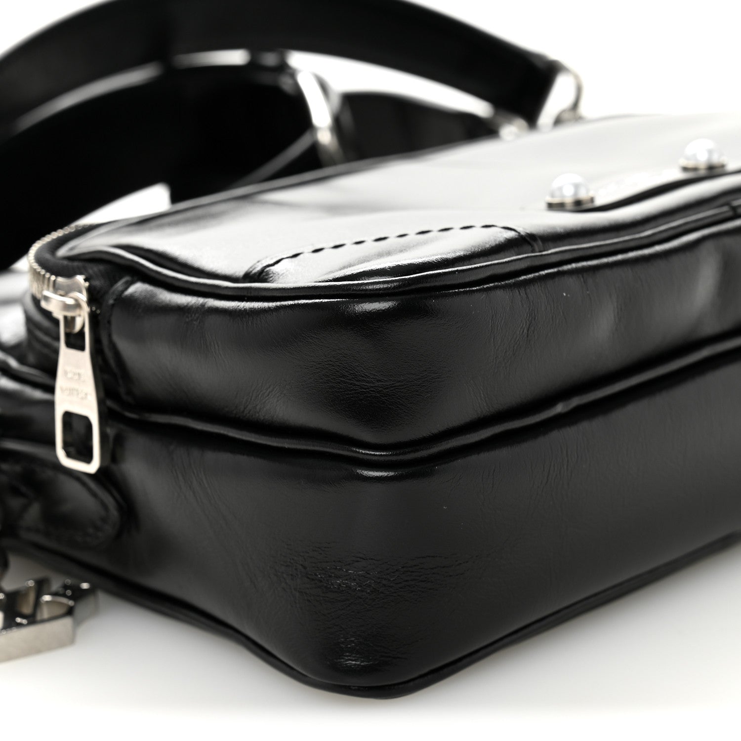 Calfskin Nil City Shoulder Bag Night Black