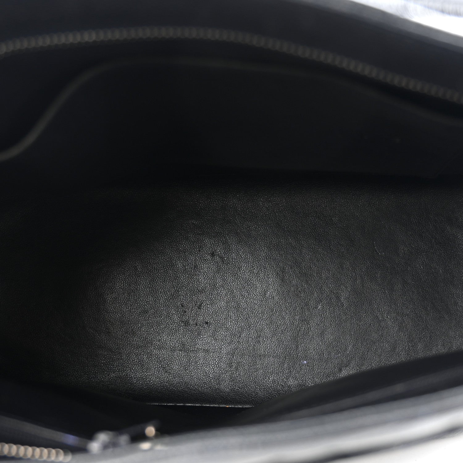Caviar Quilted Medallion Tote Navy