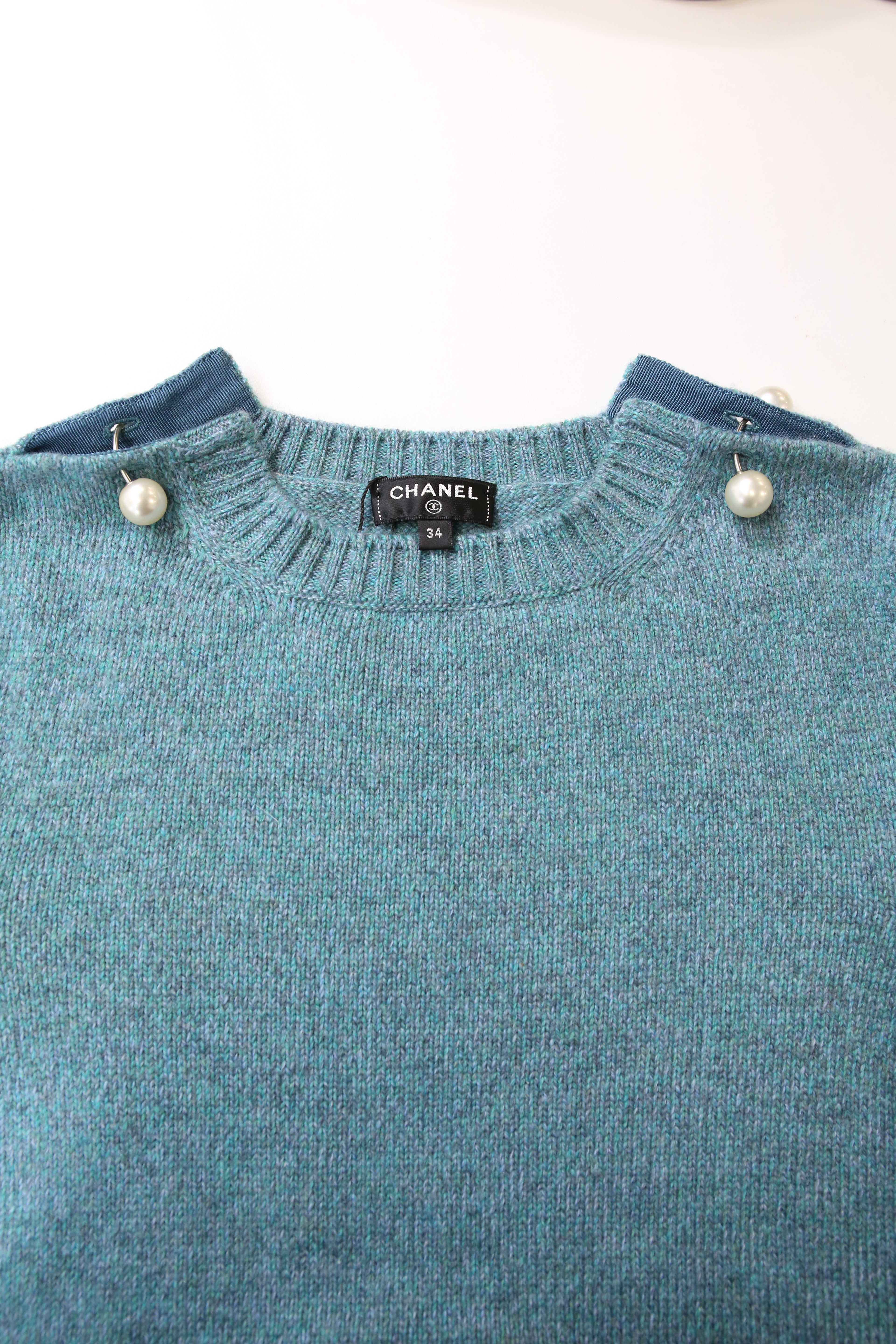 Women's Chanel Knitted Pearl-Embellished Short Sleeve Top in Blue Wool