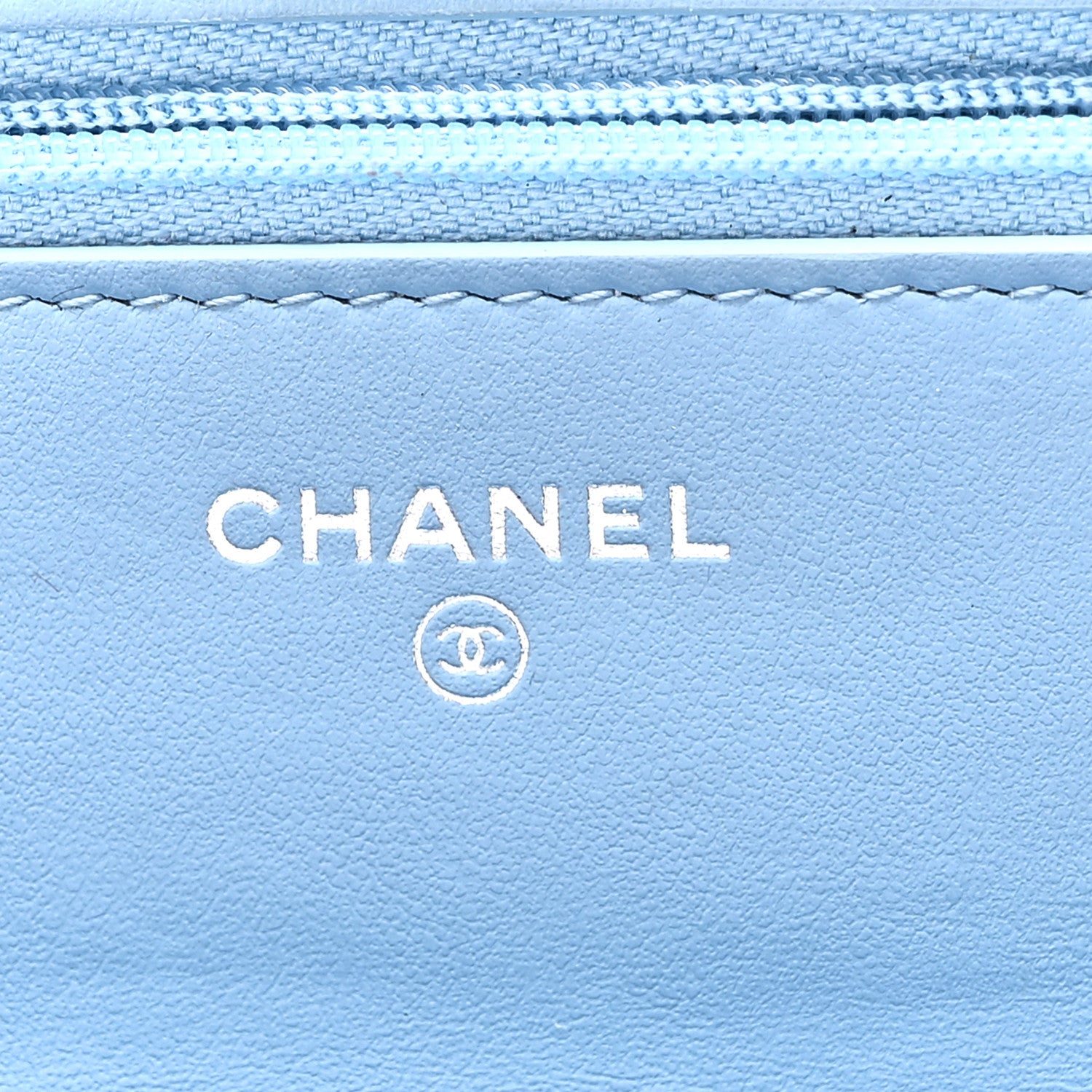 Denim Quilted Sweetheart Wallet On Chain WOC Blue