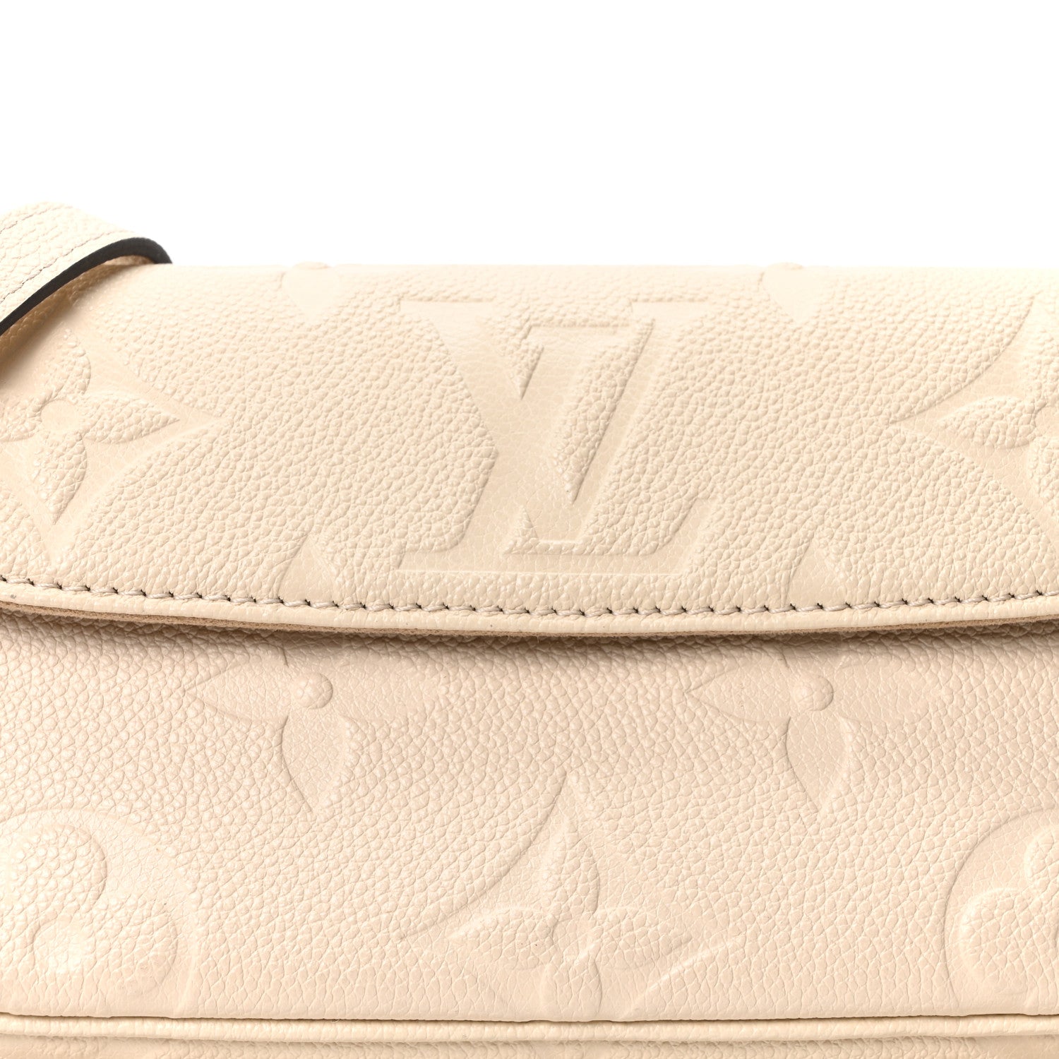 Empreinte Monogram Giant Ivy Wallet On Chain Cream