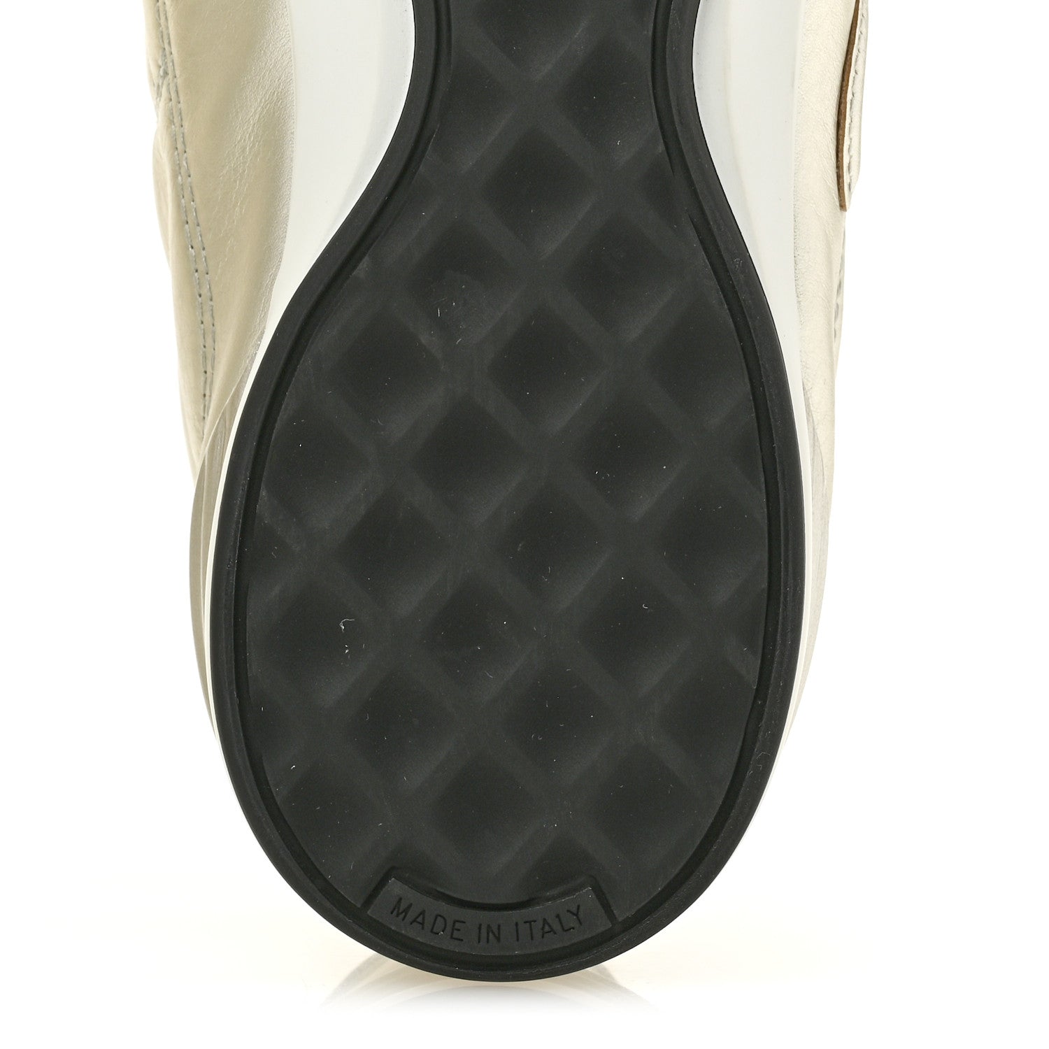 Laminated Calfskin Suede Quilted Womens CC Sneakers 39 Silver White Gray