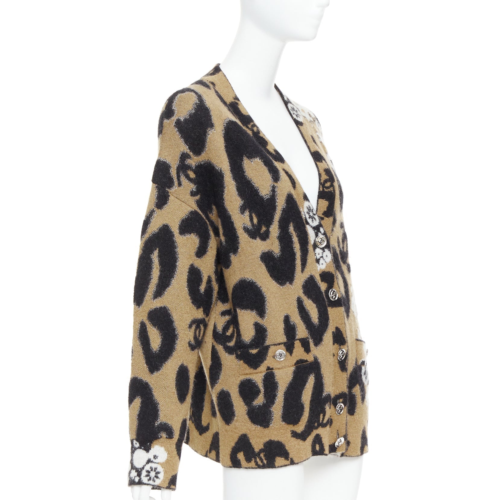 Women's Chanel A23 Runway CC logo cashmere mohair cardigan