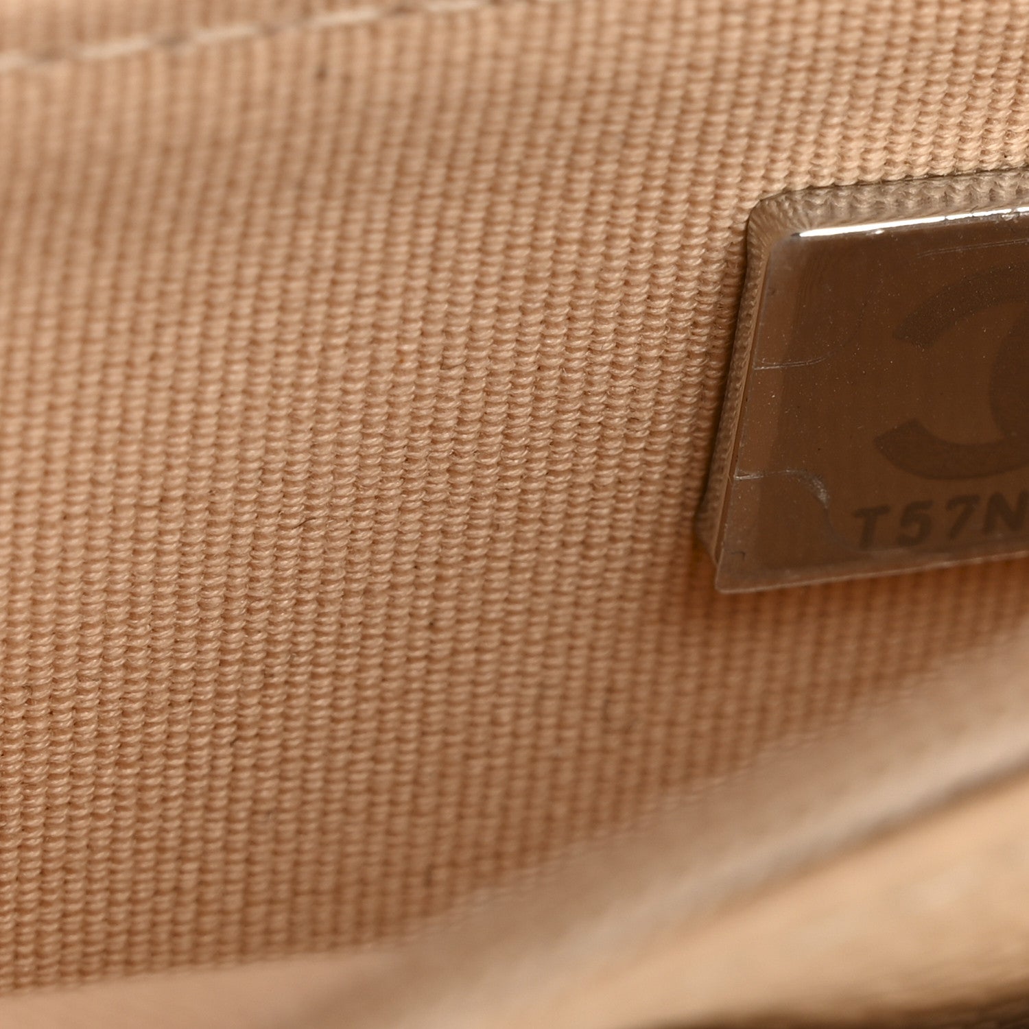 Caviar Quilted Wallet on Chain WOC Beige