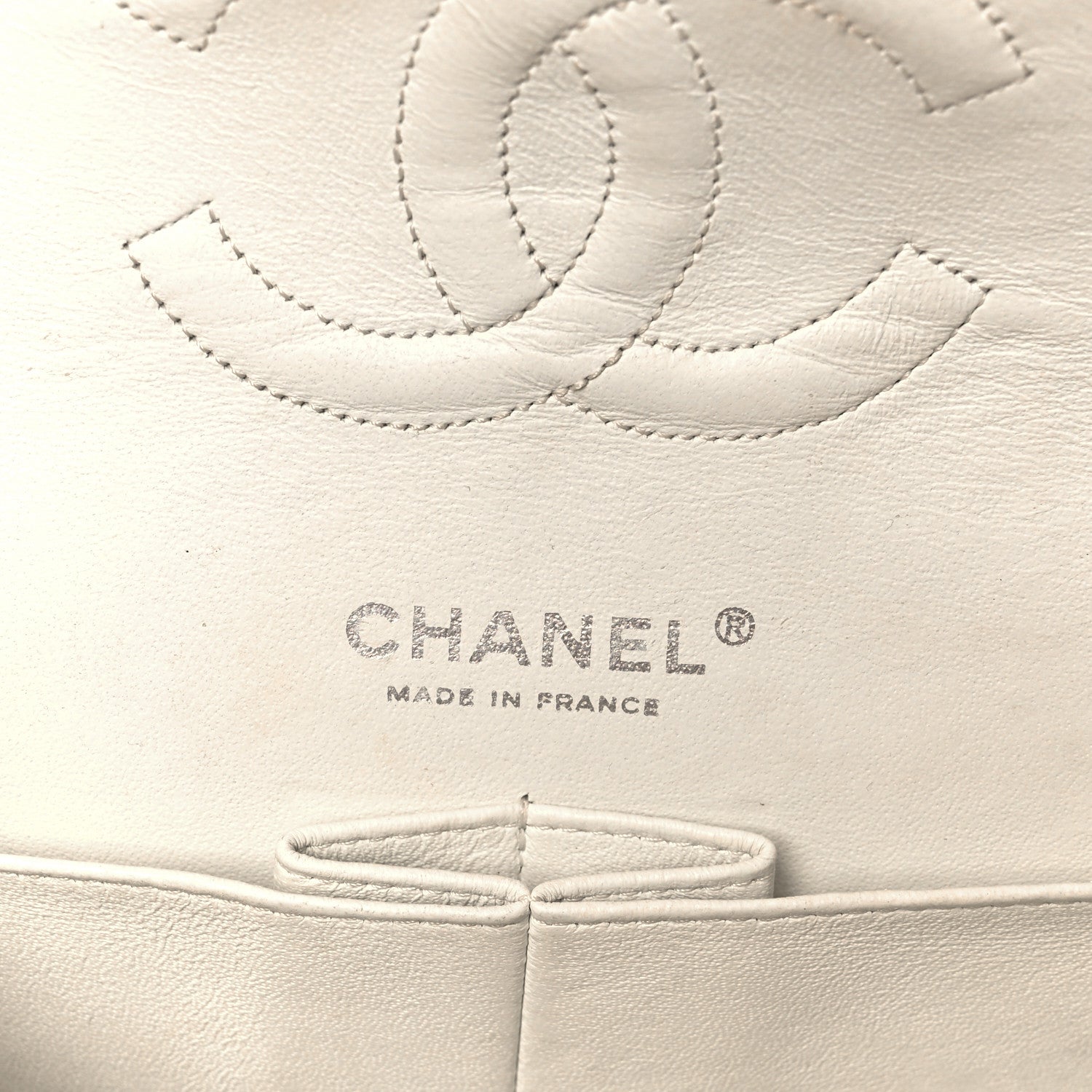 Caviar Quilted Medium Double Flap White