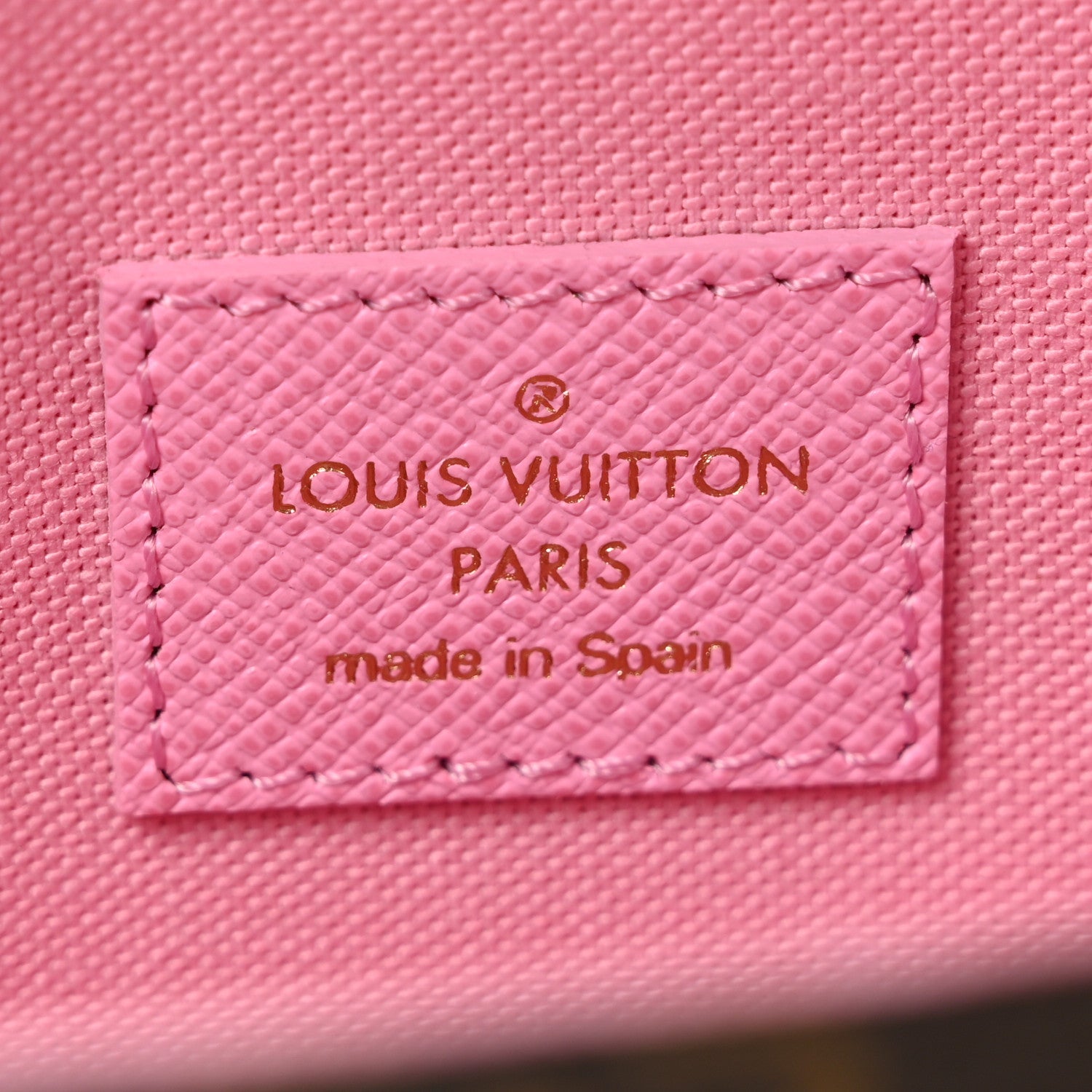Monogram 2022 Christmas Animation Paris Pochette Felicie Chain Wallet Pink