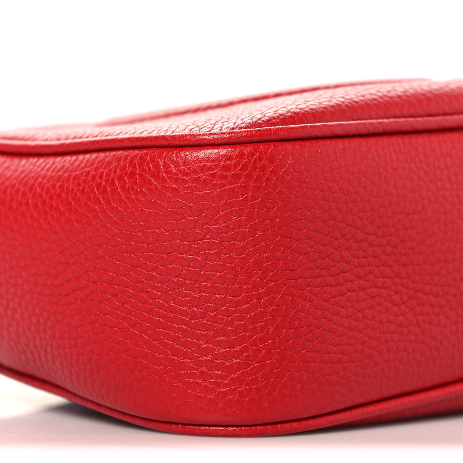 Pebbled Calfskin Small Soho Disco Bag Tabasco Red