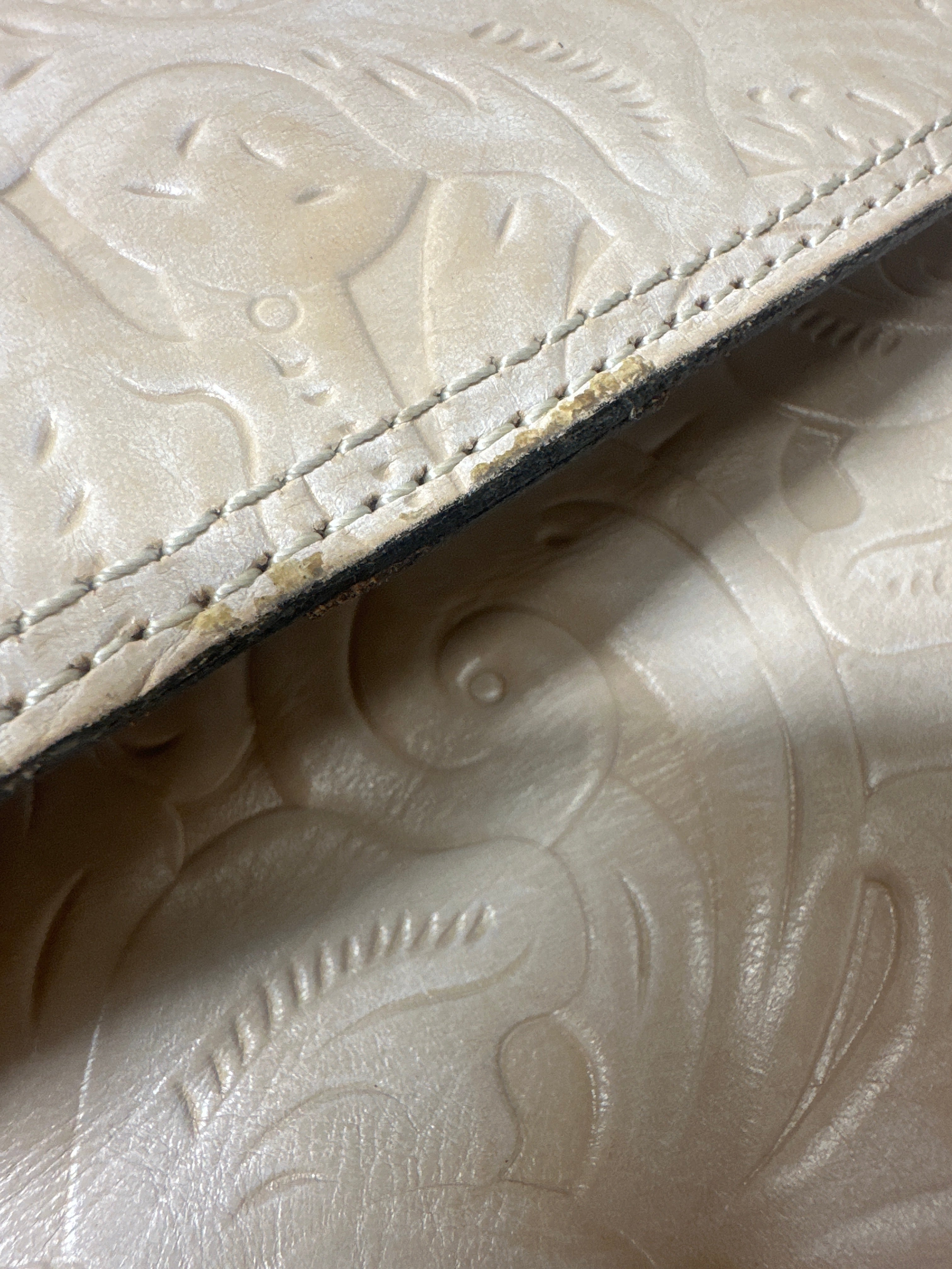 Crossbody Designer By Patricia Nash In Cream, Size:Small