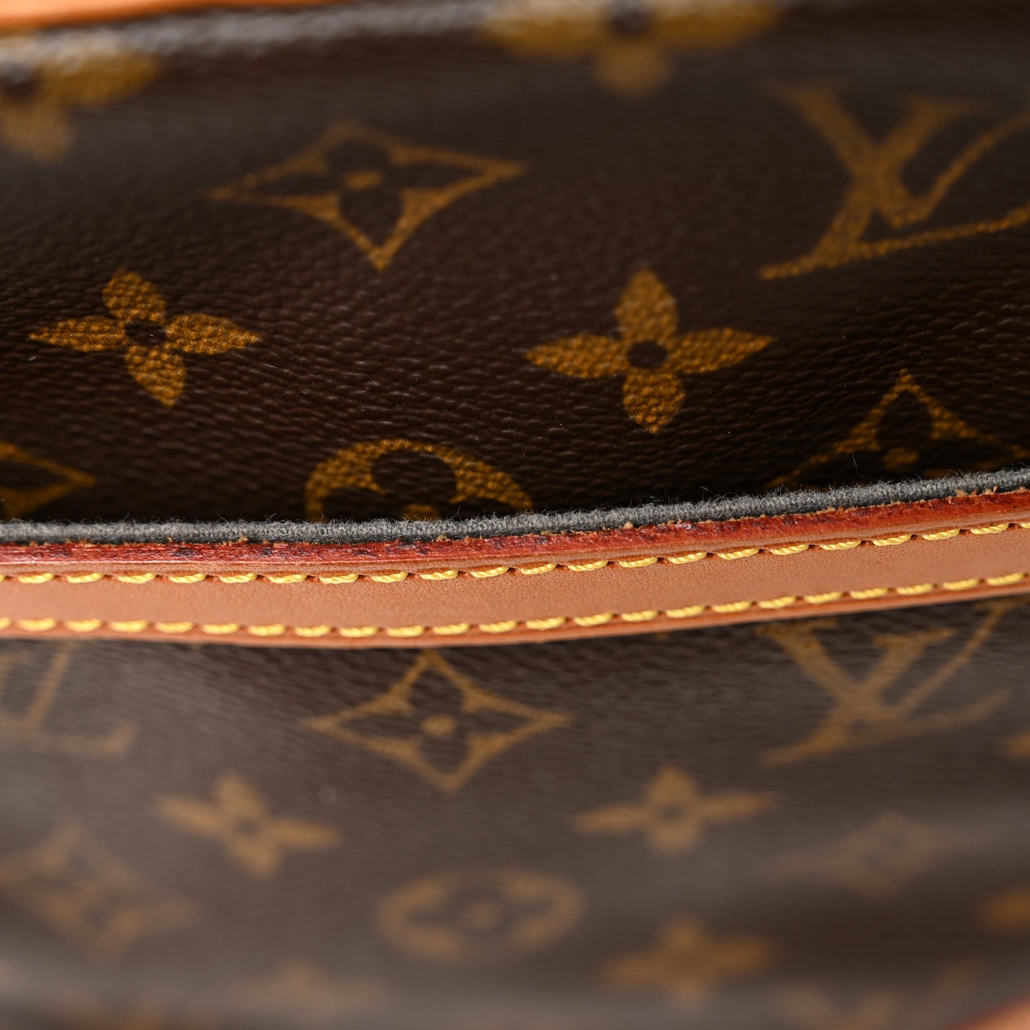 Monogram Danube 21