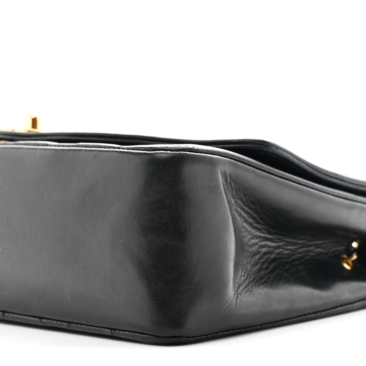 Lambskin Quilted Medium Single Flap Black