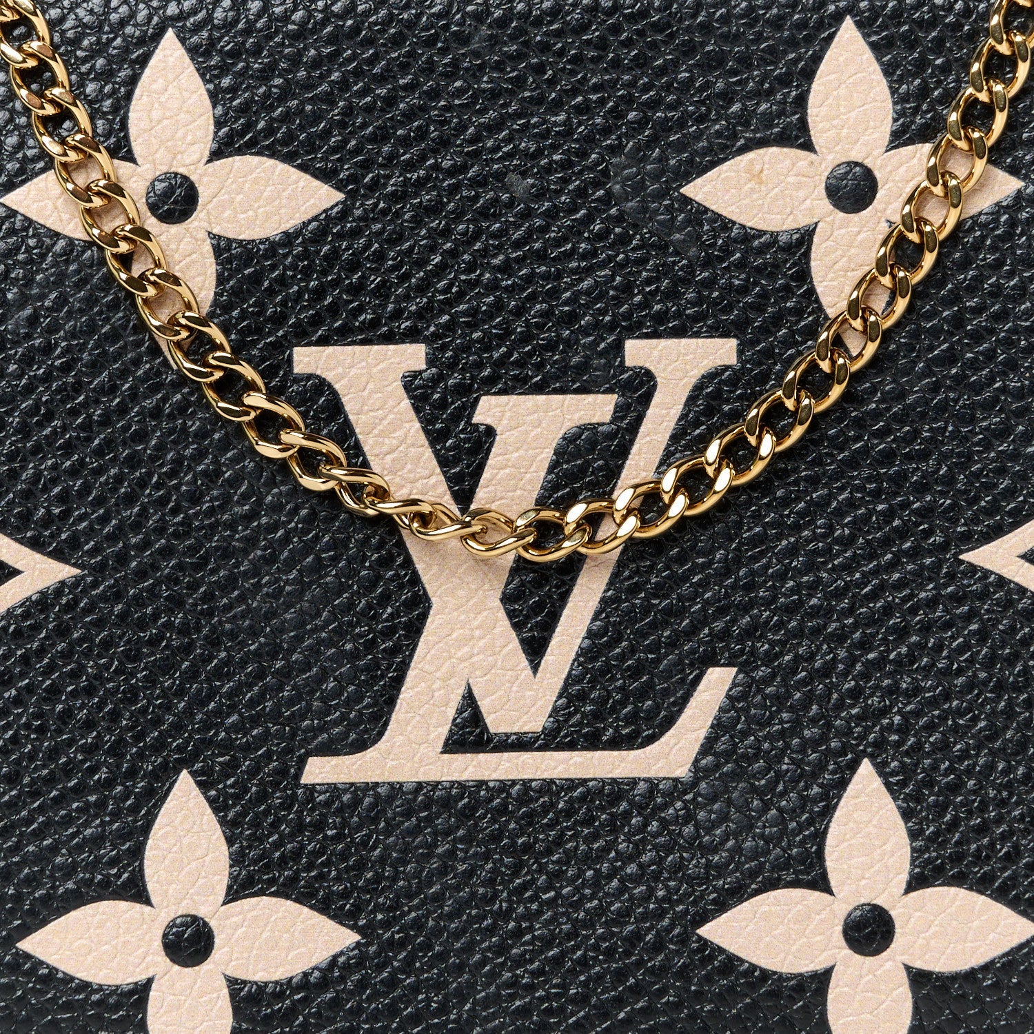 Empreinte Monogram Giant Mini Pochette Accessories Black