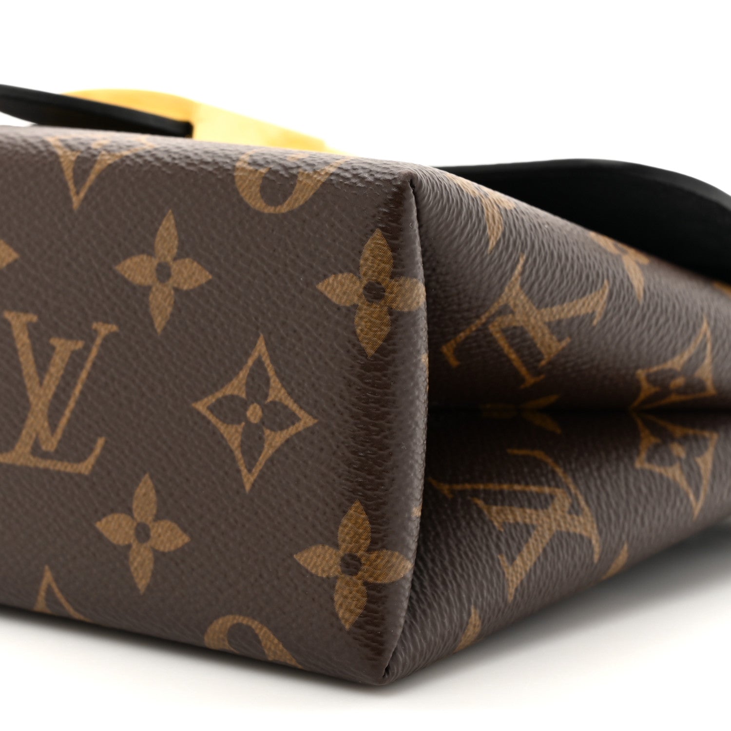 Monogram Locky BB Black