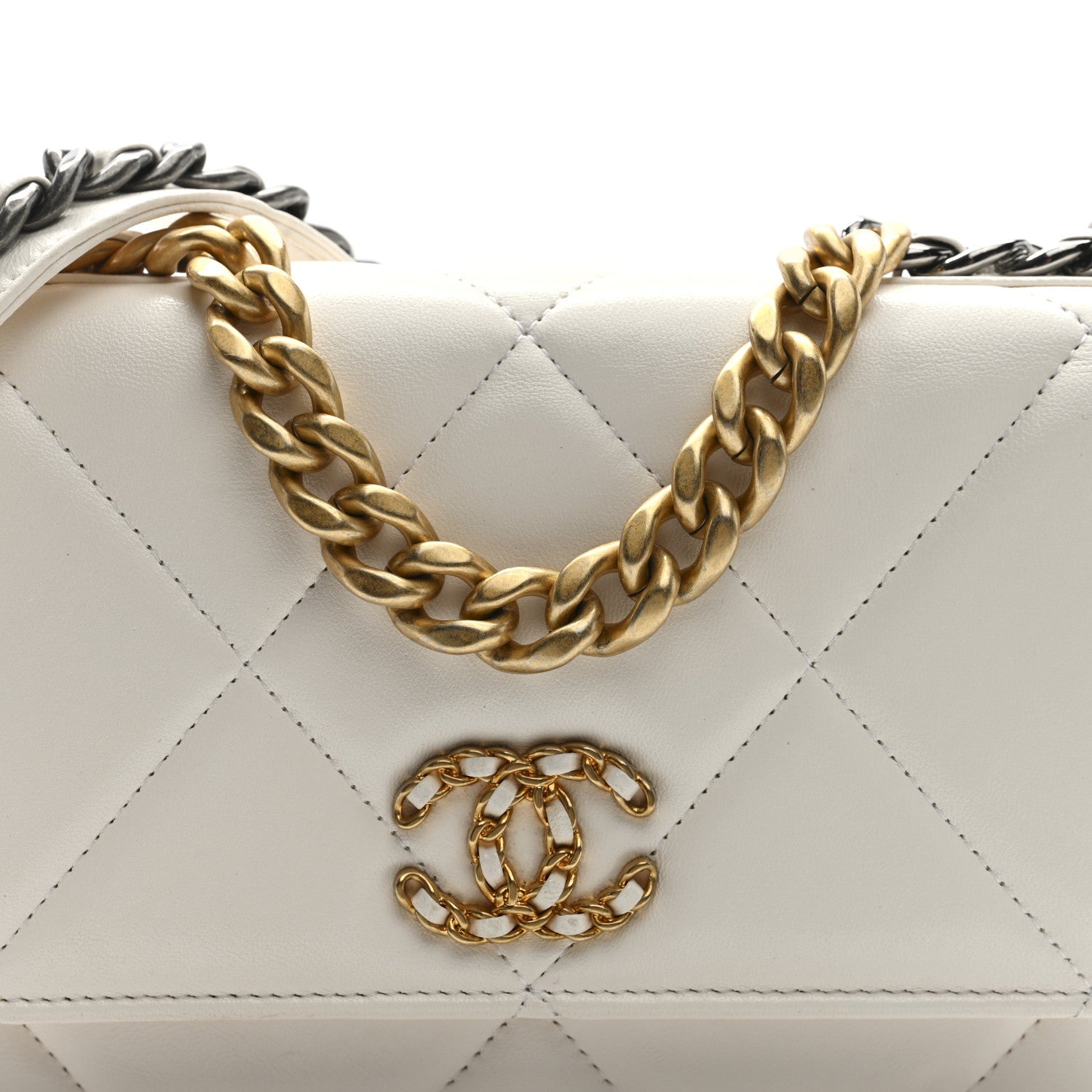 Goatskin Quilted Chanel 19 Wallet On Chain WOC White