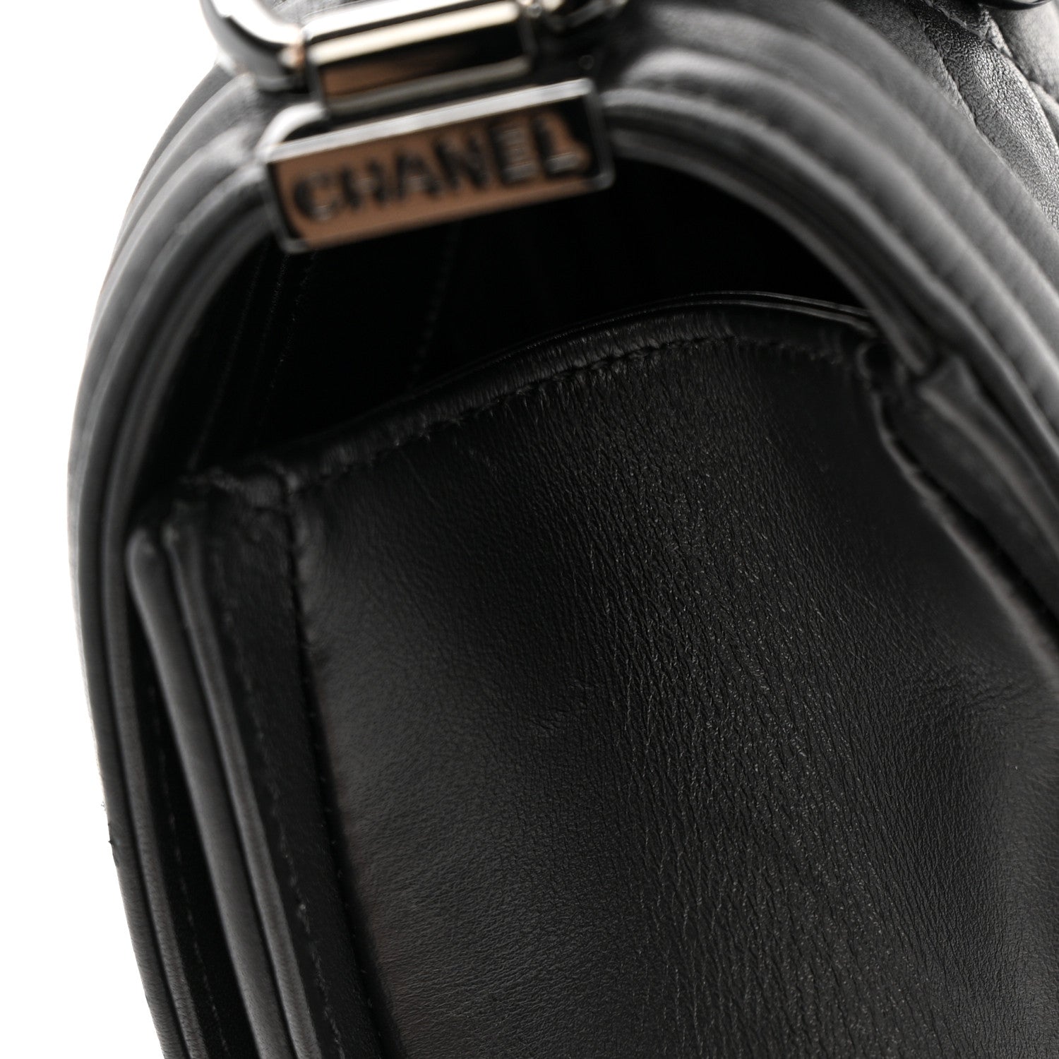 Calfskin Quilted New Medium Boy Flap So Black
