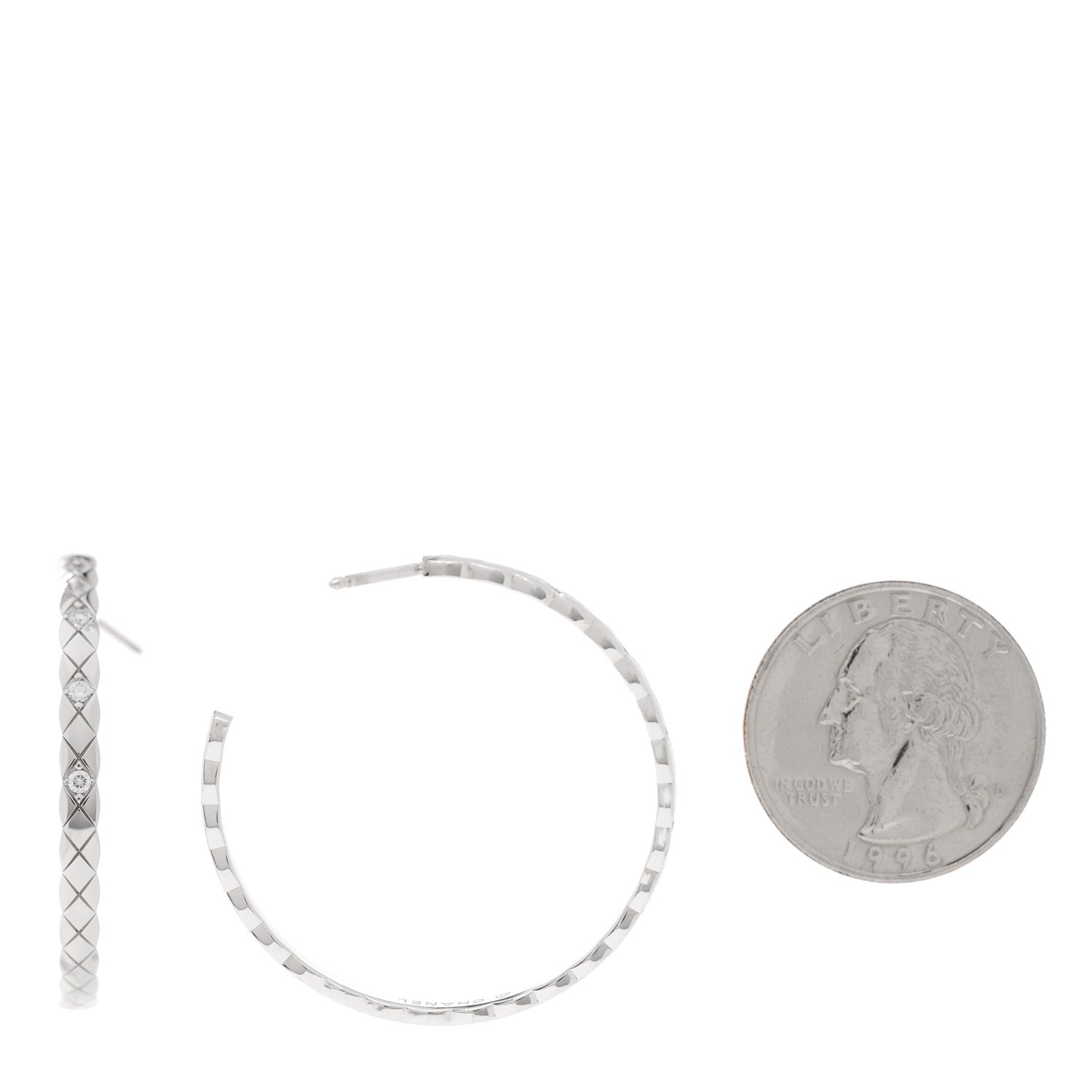 18K White Gold Diamond Coco Crush Hoop Earrings