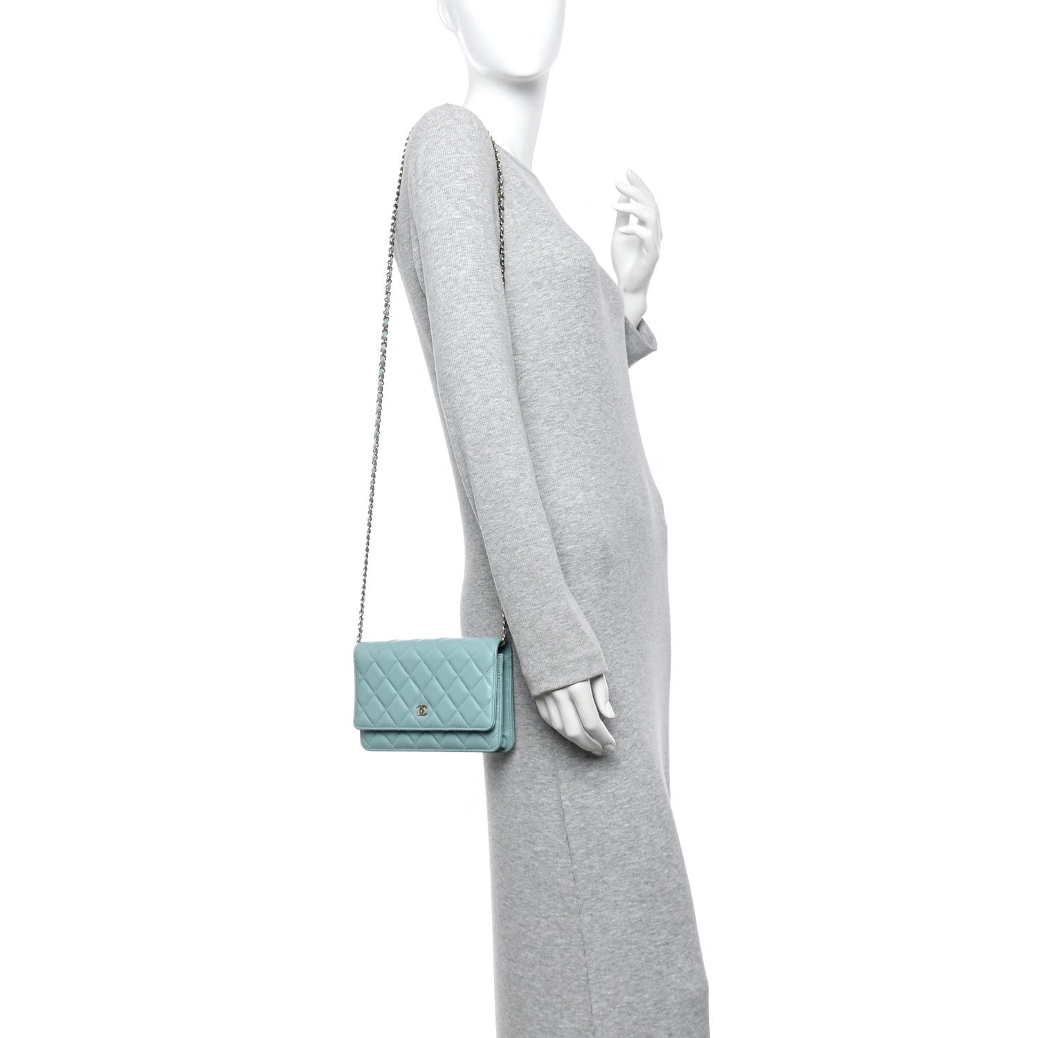 Caviar Quilted Wallet on Chain WOC Light Blue