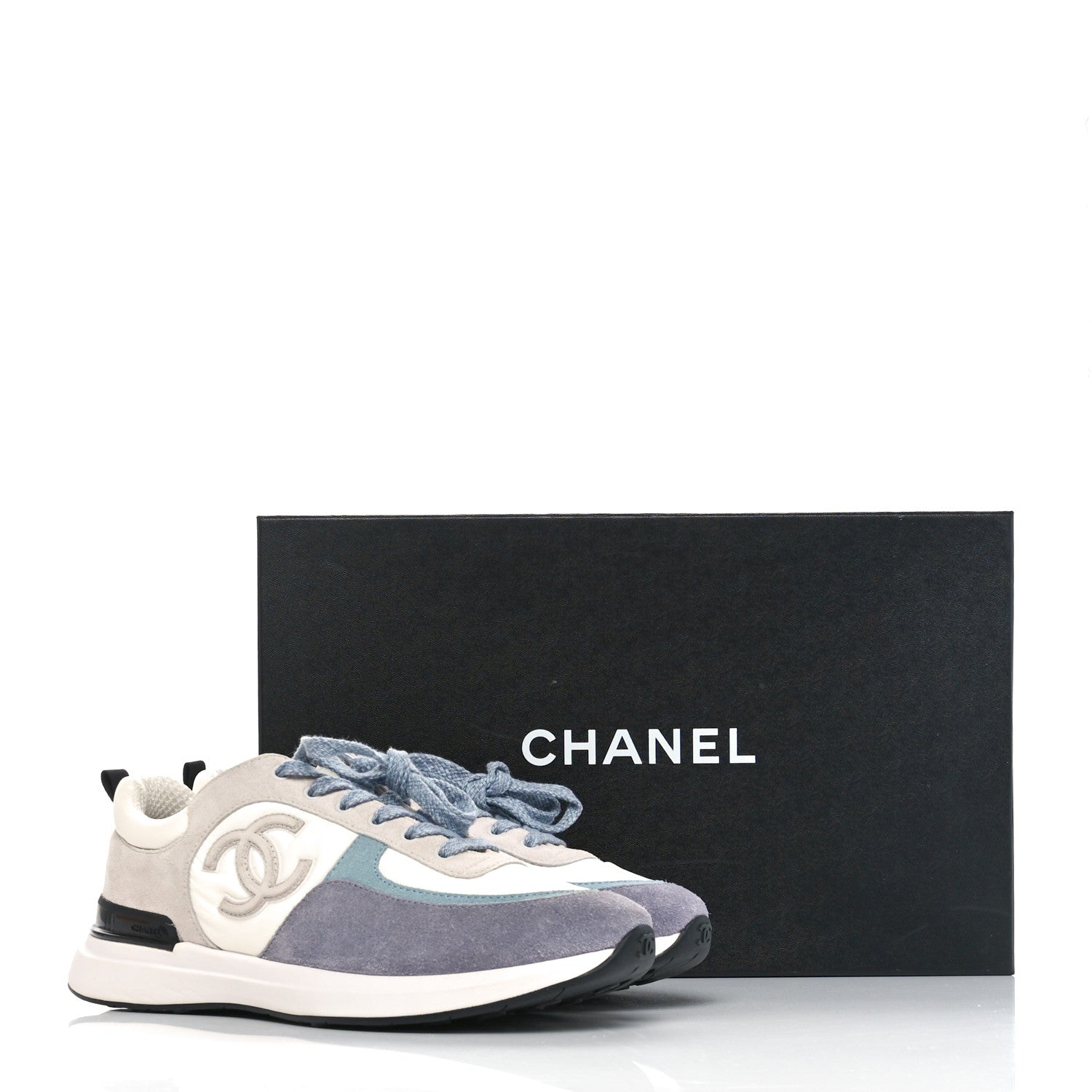 Fabric Suede Calfskin Logo Sneakers 41 White Light Gray