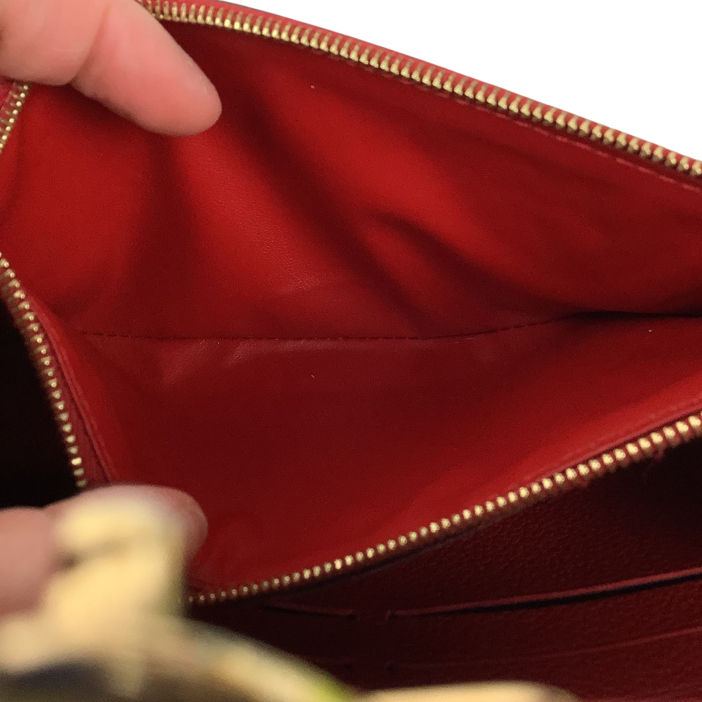 Crossbody Luxury Designer By Louis Vuitton, Size: Small
