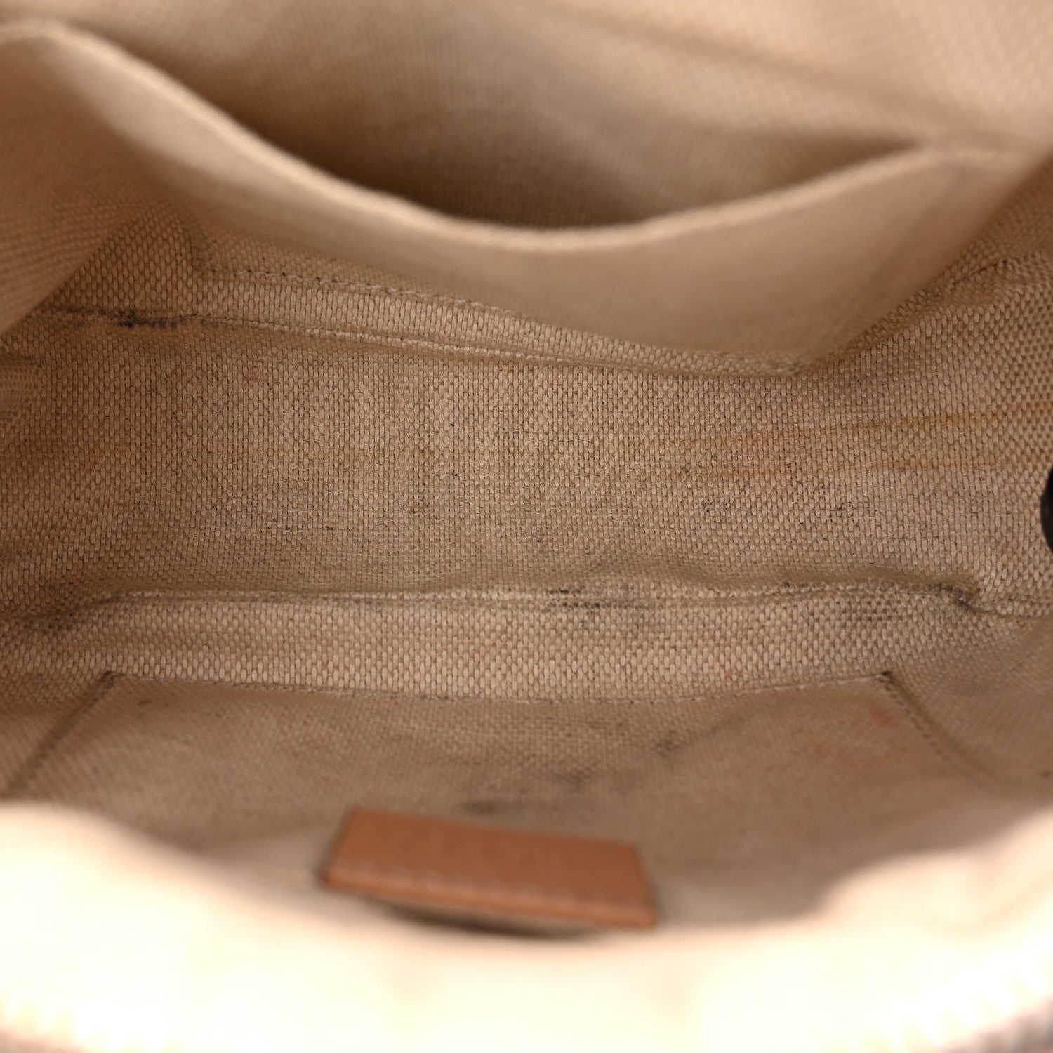 Pebbled Calfskin Small Soho Disco Bag Camelia