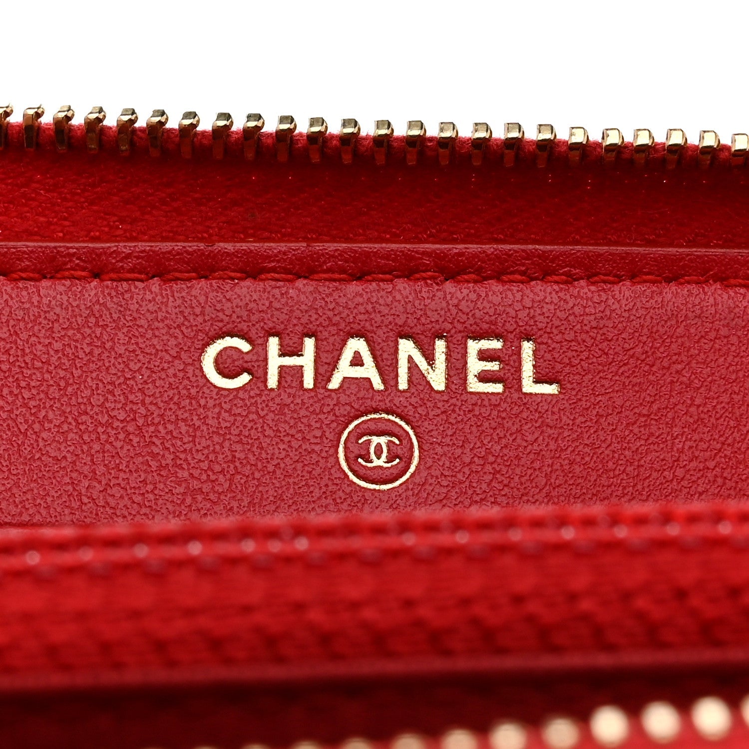 Caviar Quilted Medium Filigree Zip Around Wallet Dark Red