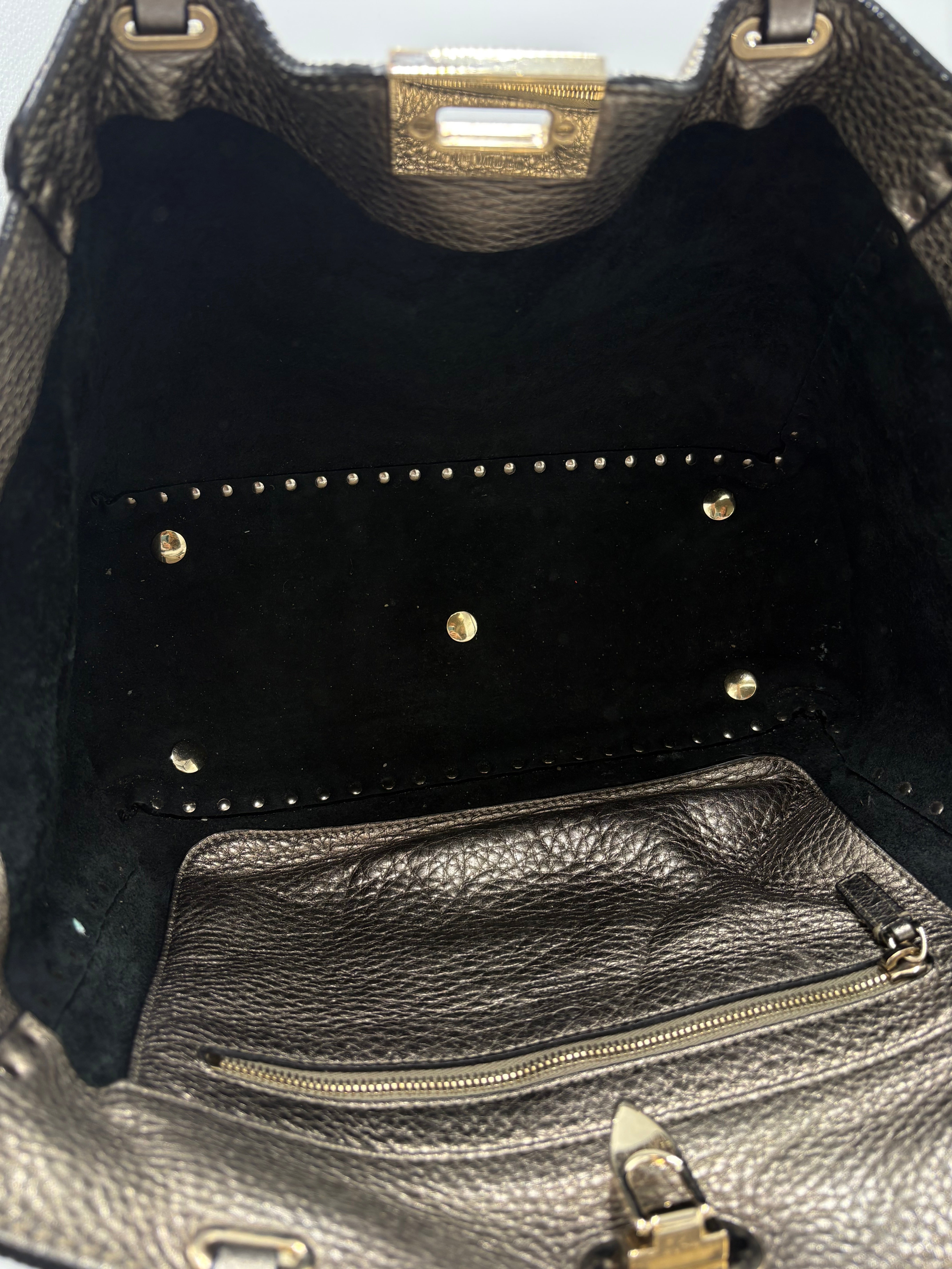 Valentino-Garavani Rockstud Medium Luxury Tote / Handbag