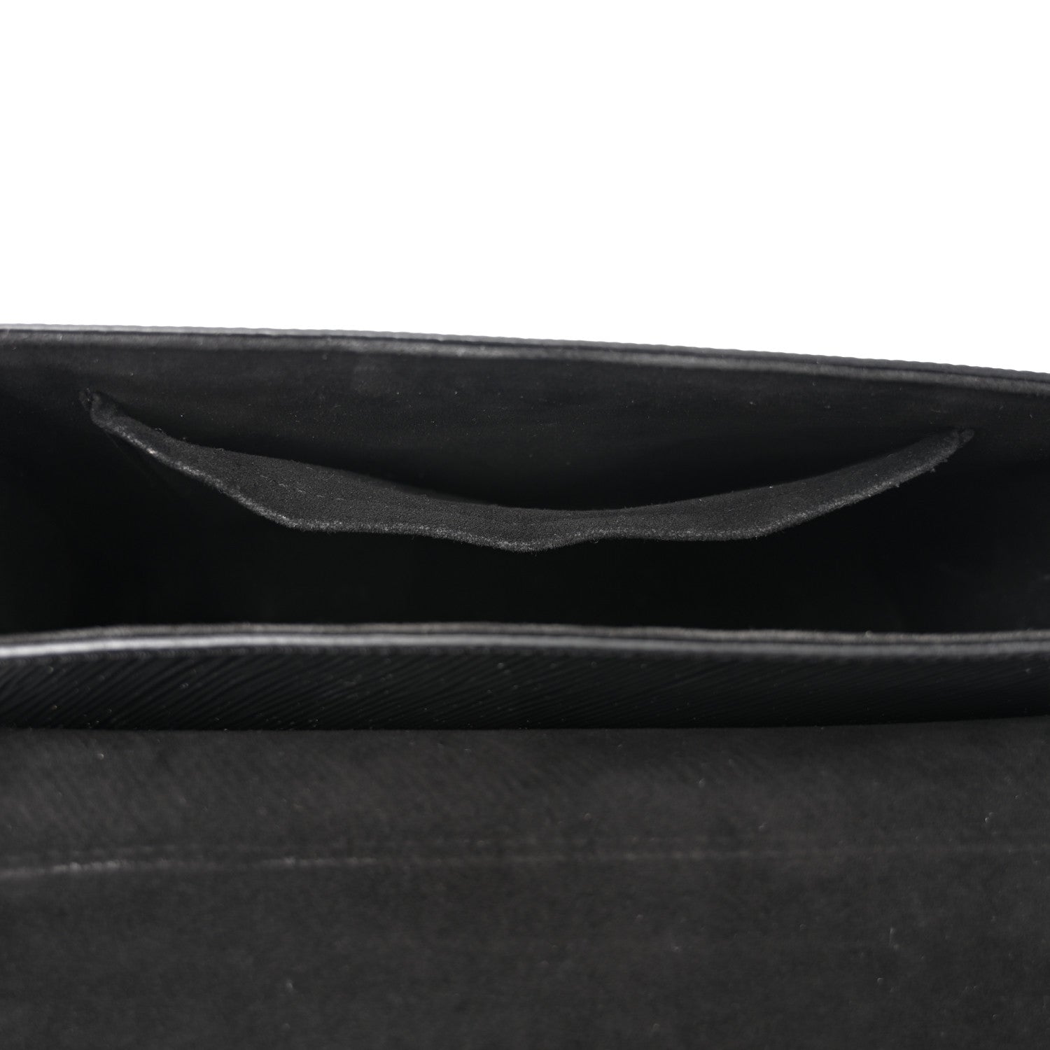 Epi Twist Top Handle Shoulder Bag MM Black