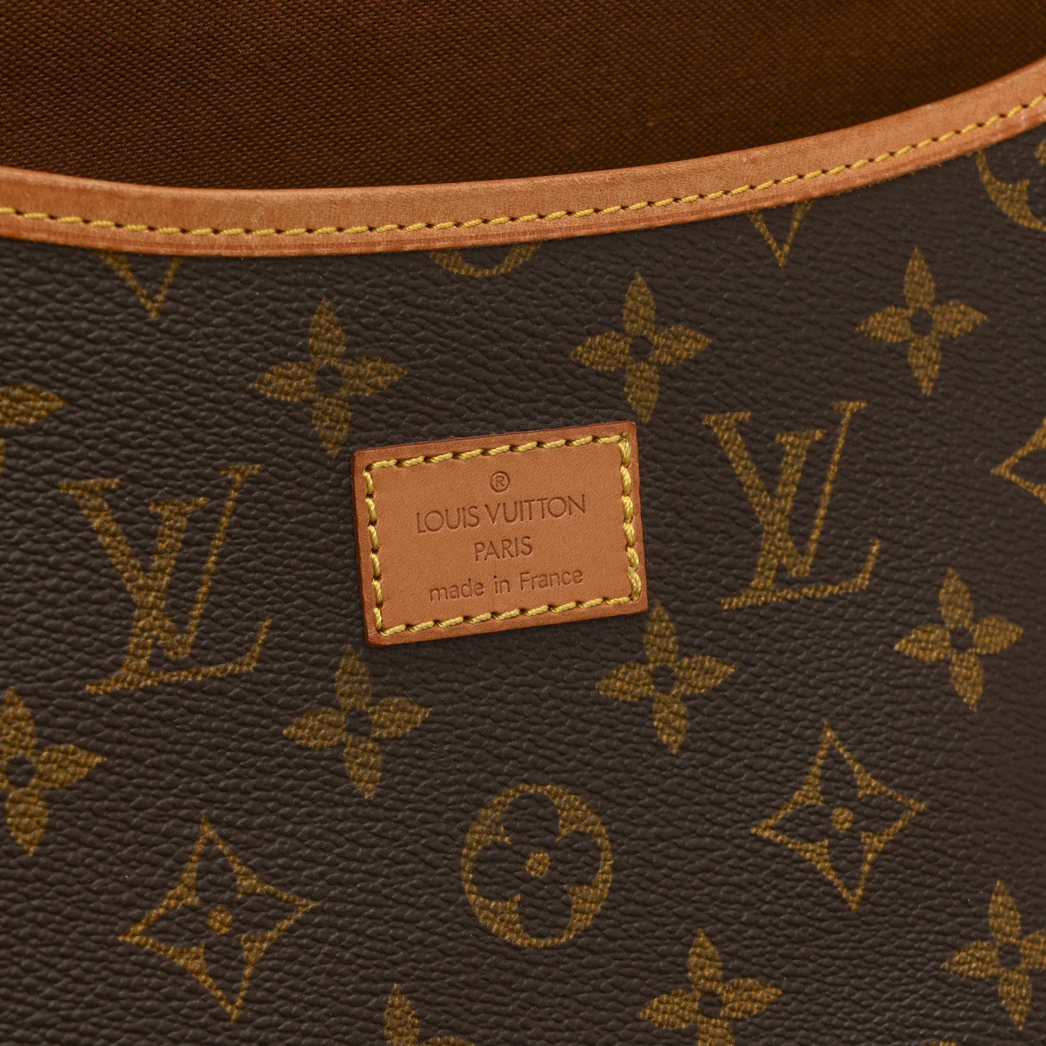 Monogram Saumur 35