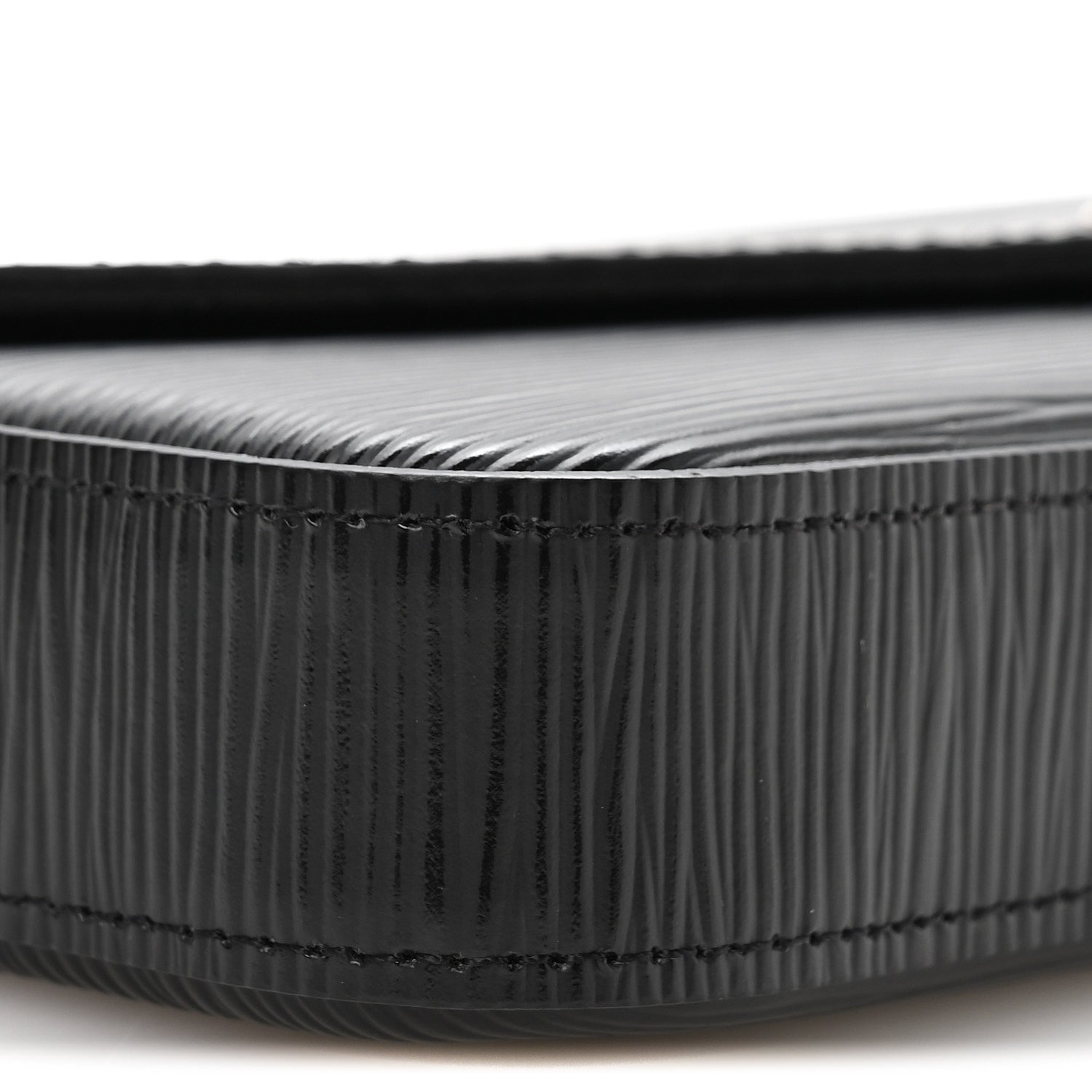 Epi Pochette Felicie Black