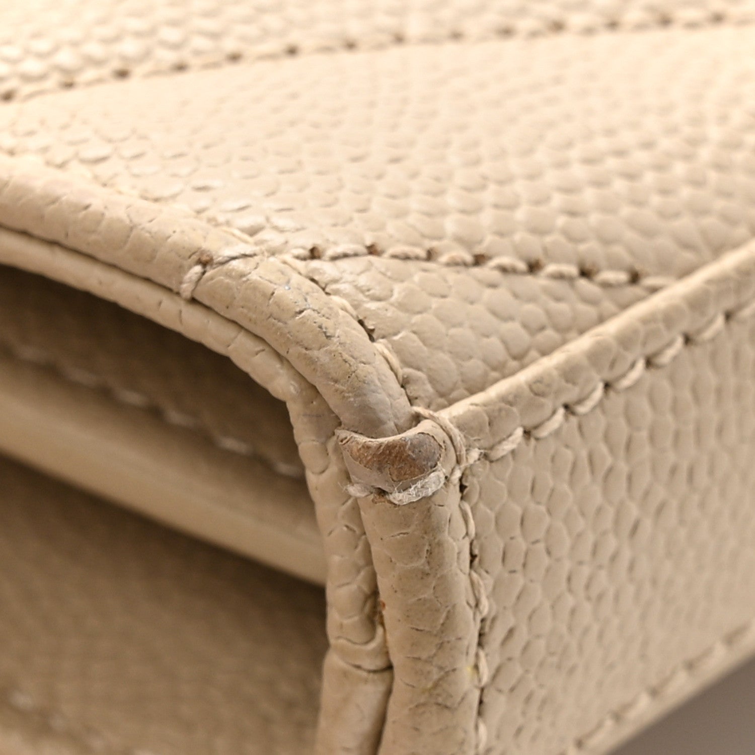 Grain De Poudre Matelasse Chevron Monogram Chain Wallet Dark Latte