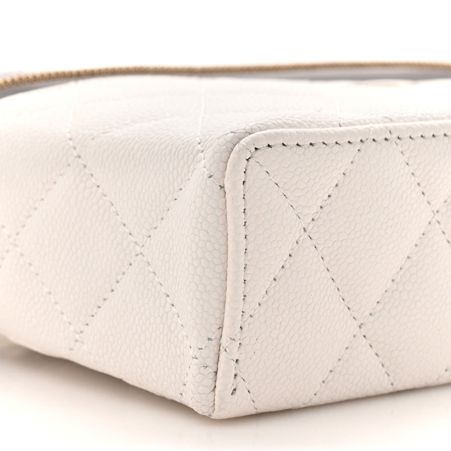 Caviar Quilted Top Handle Slim Vanity With Chain White