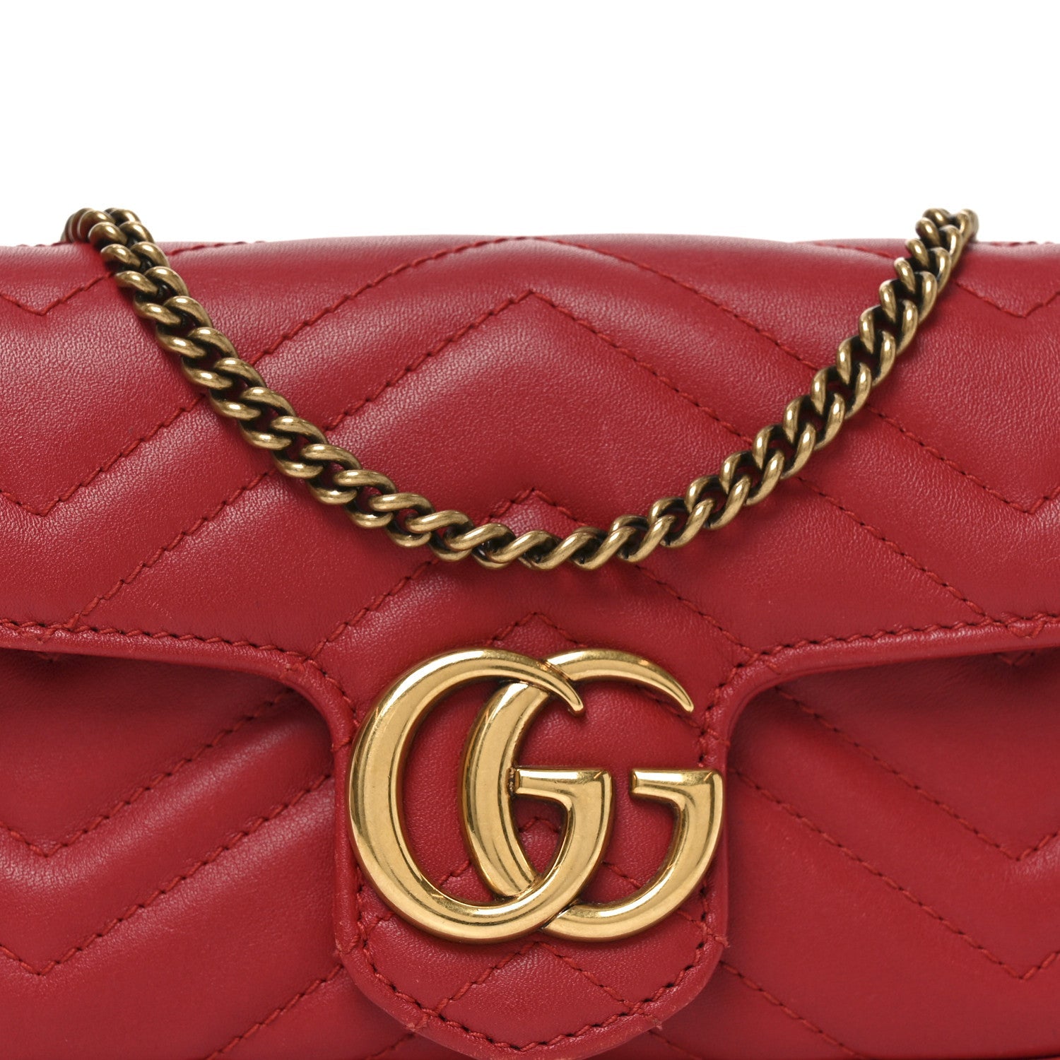 Calfskin Matelasse Super Mini GG Marmont Shoulder Bag Hibiscus Red