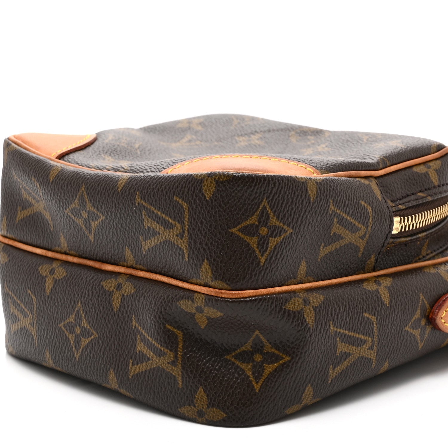 Monogram Amazone
