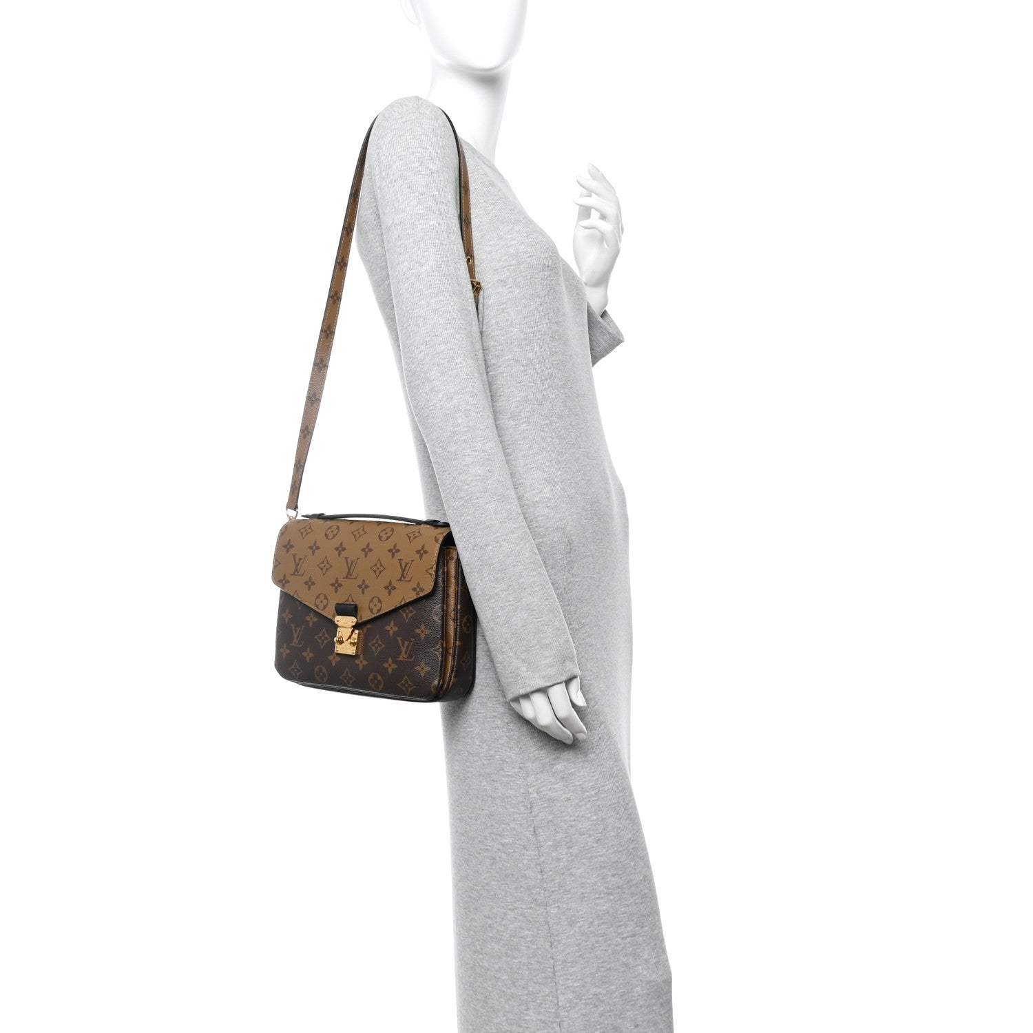 Reverse Monogram Pochette Metis