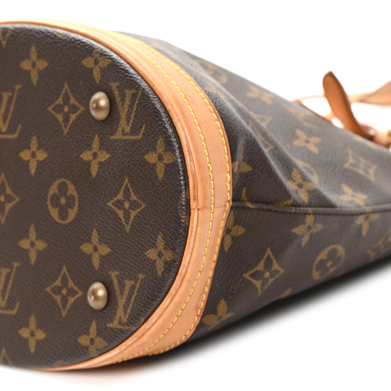 Monogram Petit Bucket 23