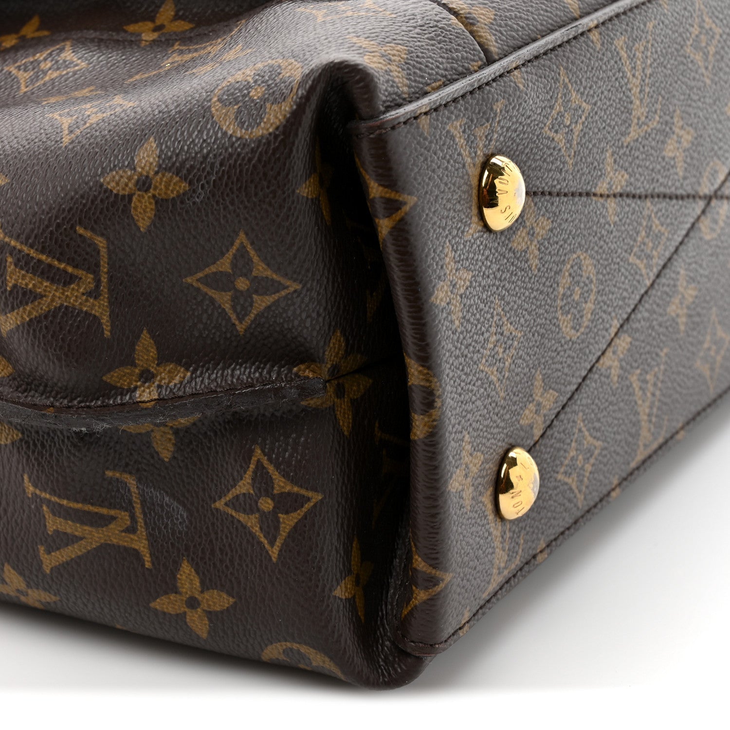 Monogram Metis