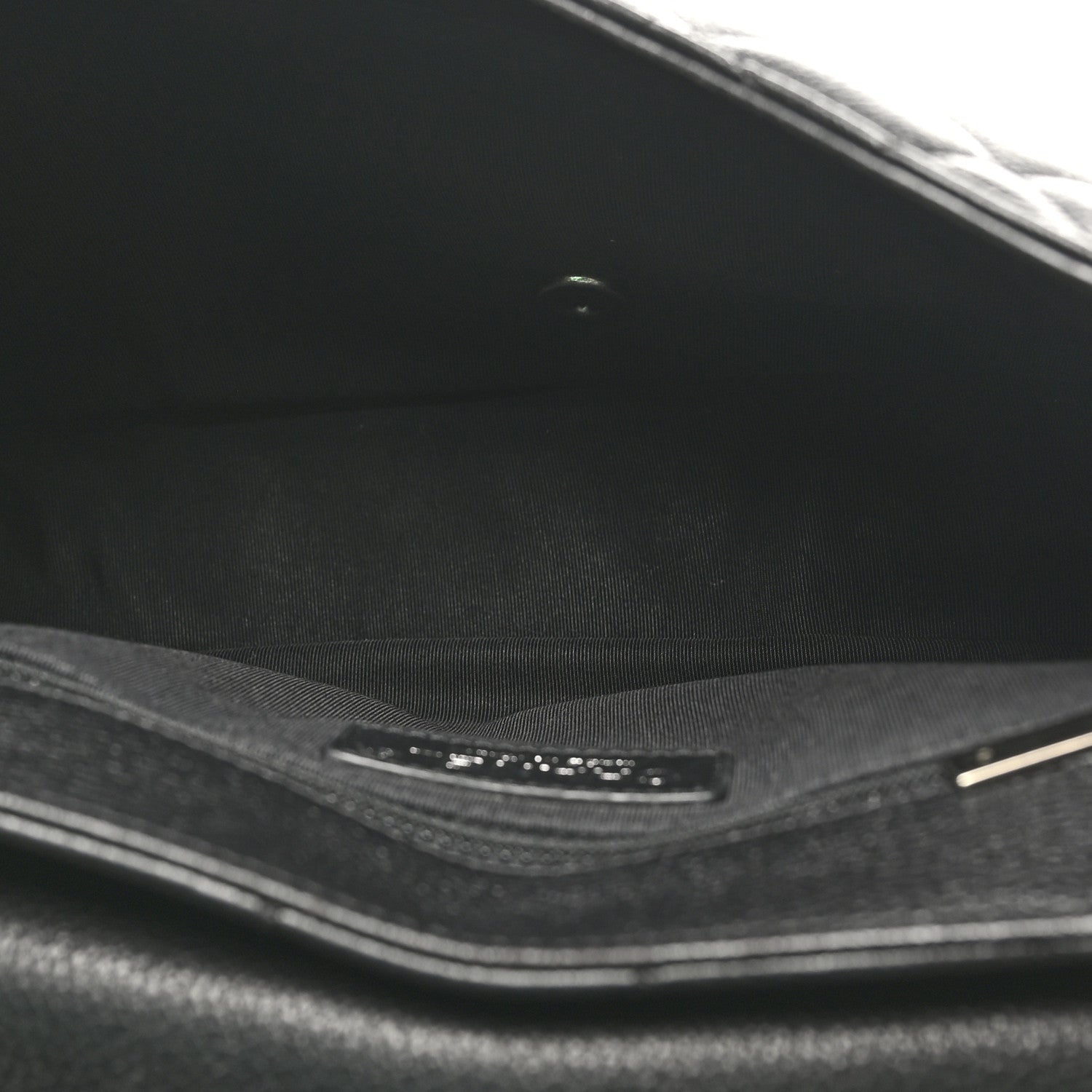Calfskin Quilted Casual Pocket Messenger Flap Black
