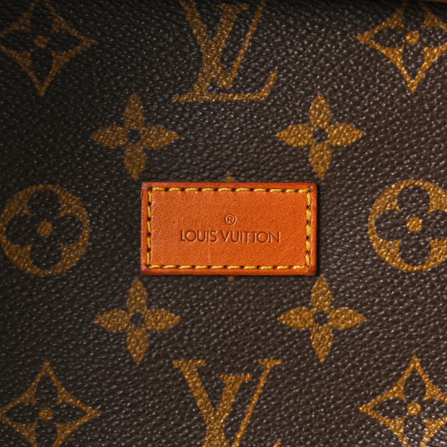 Monogram Saumur 43