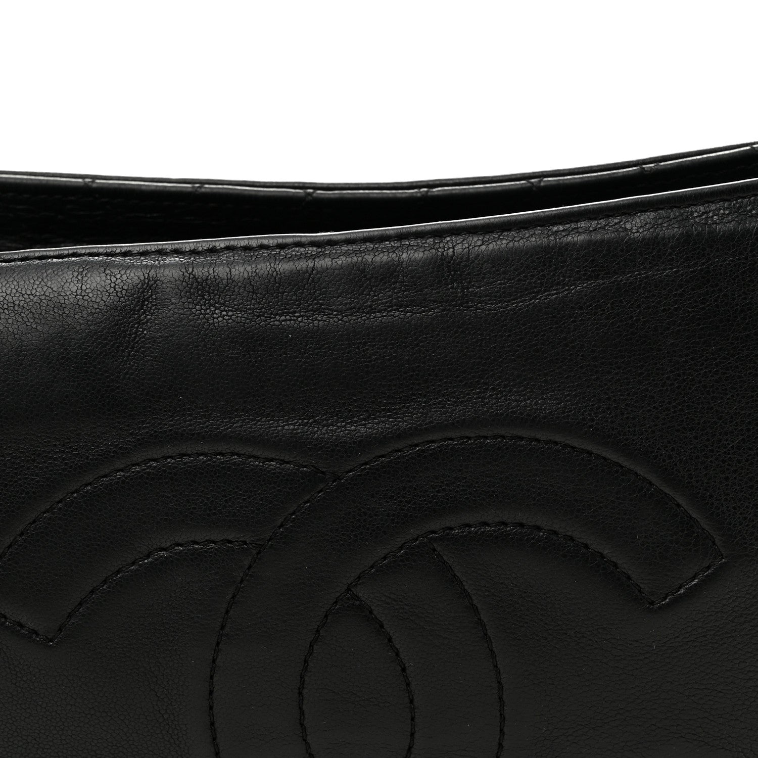 Lambskin Soft Chain Pochette Black