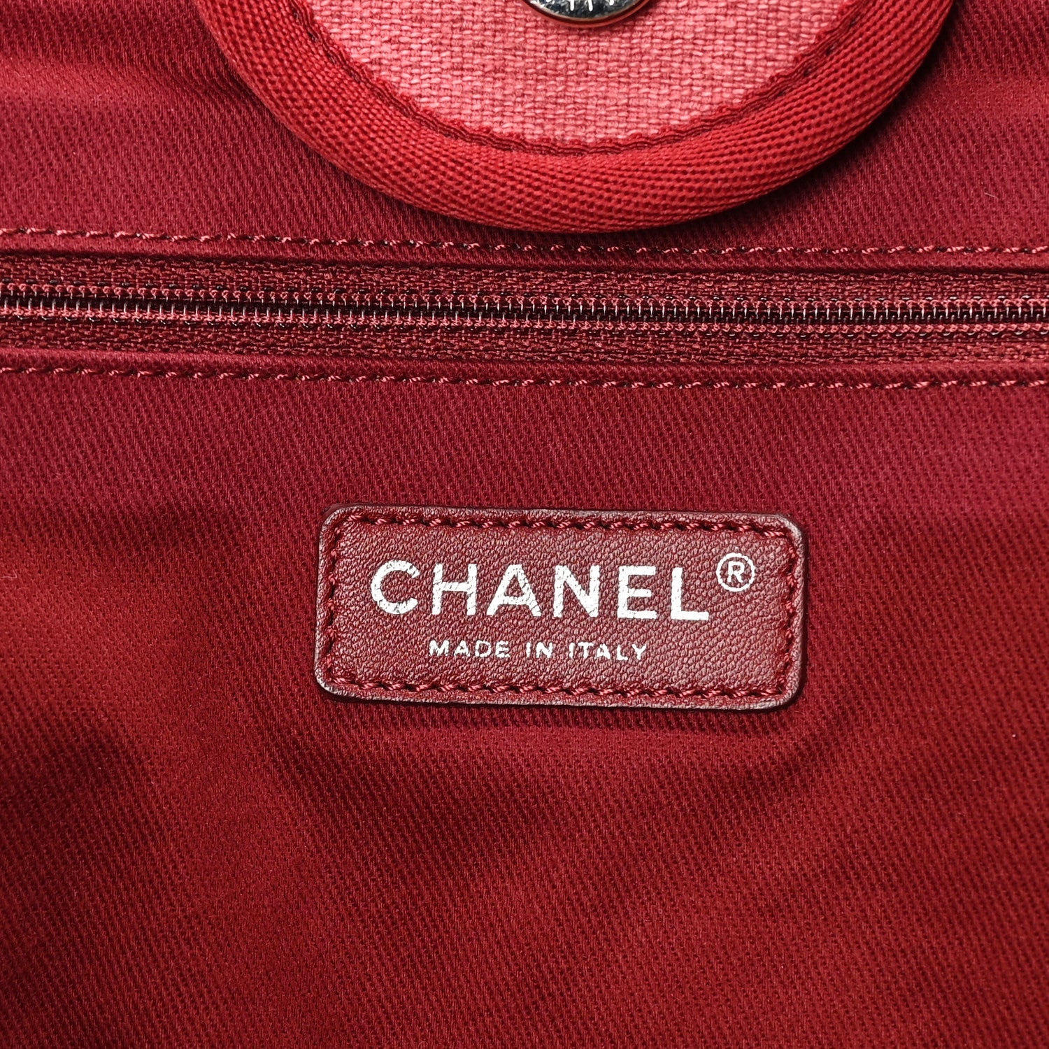 Canvas Medium Deauville Tote Red