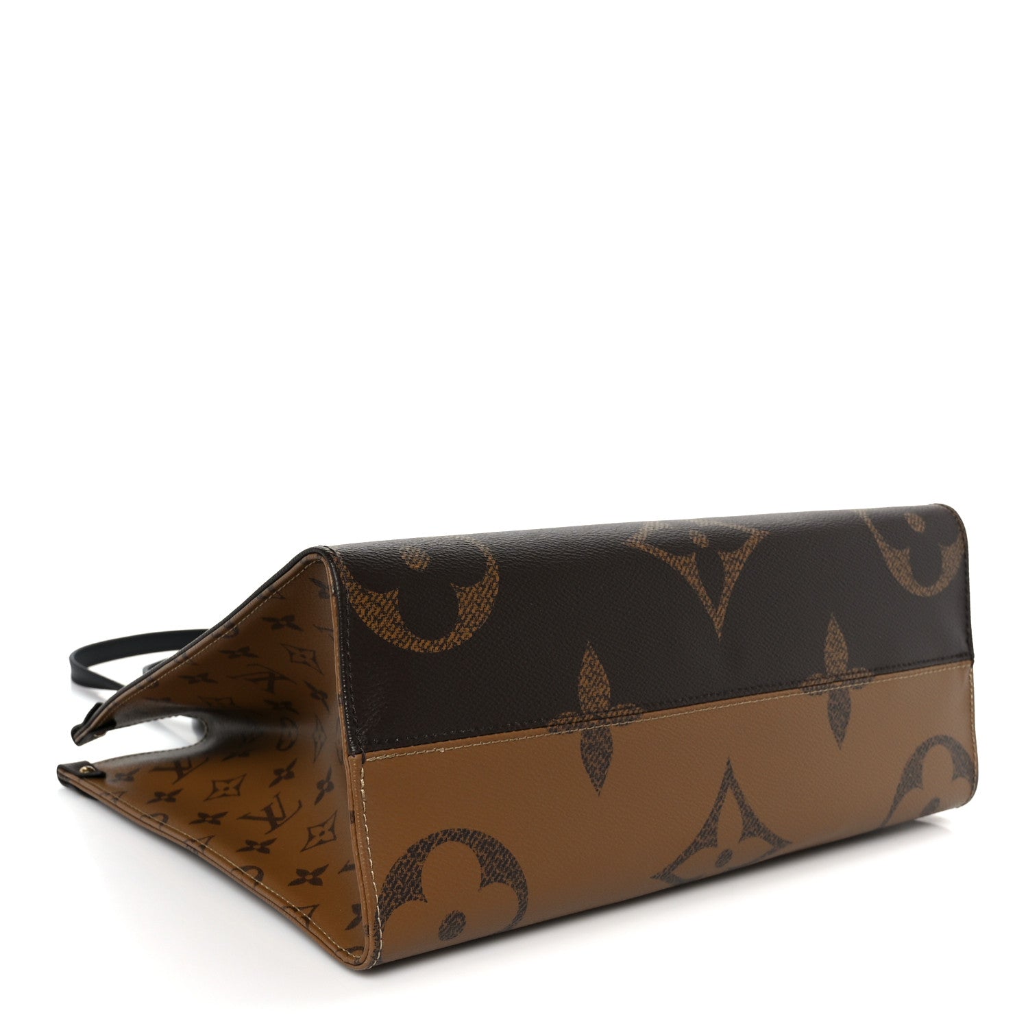Reverse Monogram Giant Onthego MM