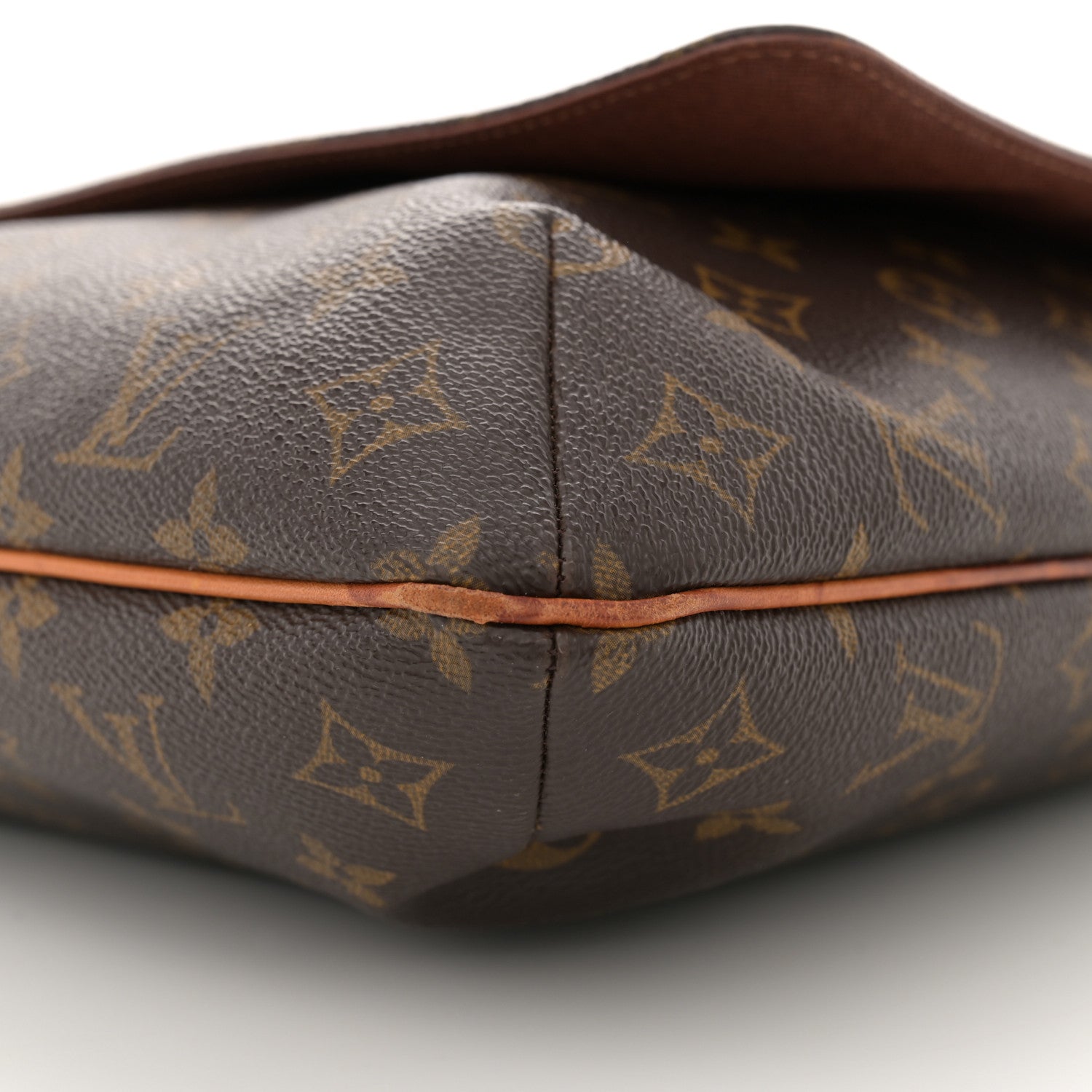 Monogram Musette GM