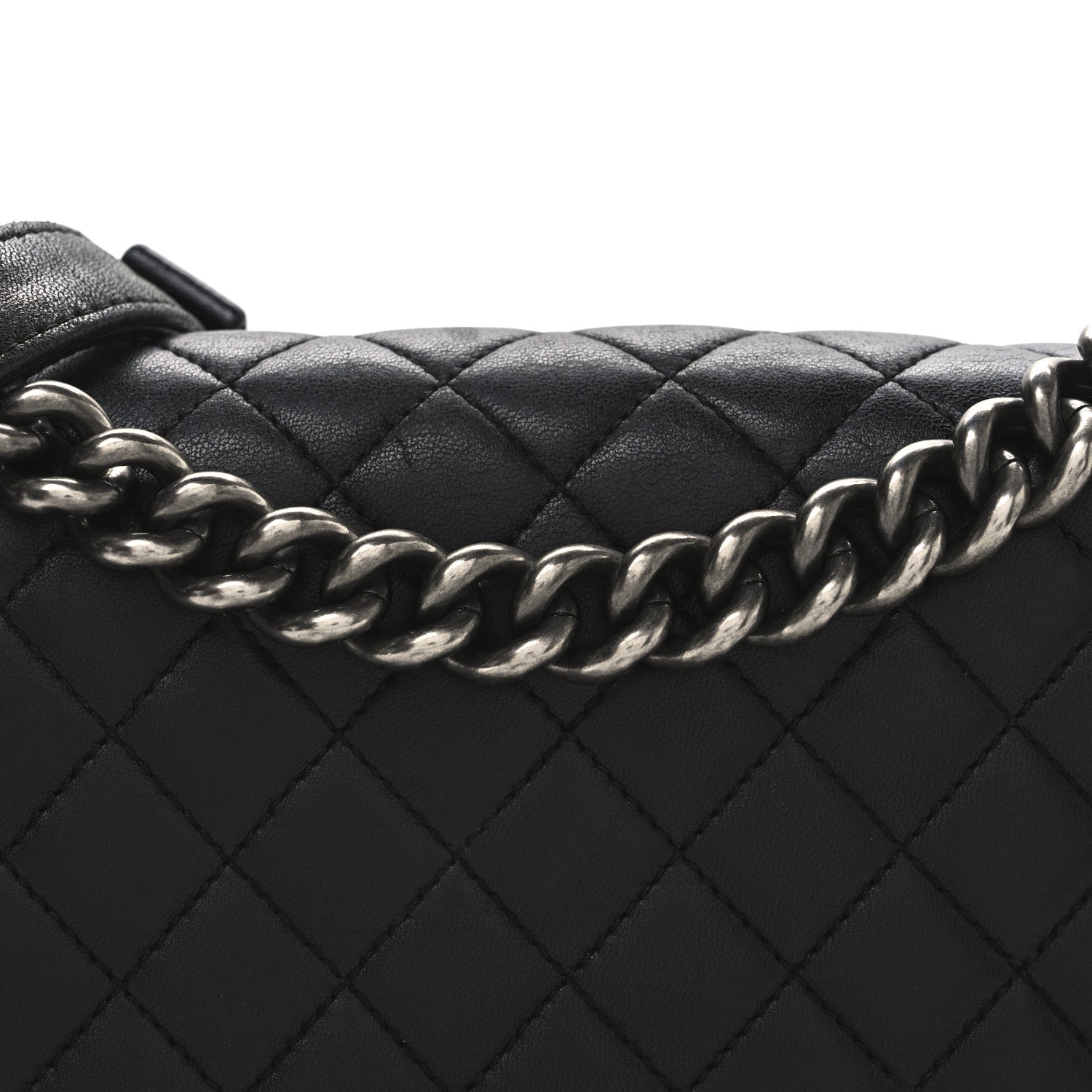 Lambskin Quilted Medium Boy Flap Black
