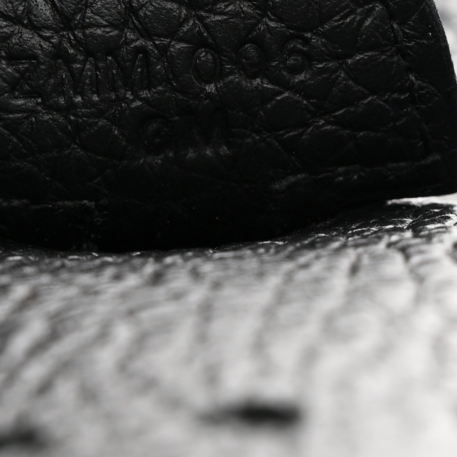 Taurillon Clemence EVELYNE III PM Black