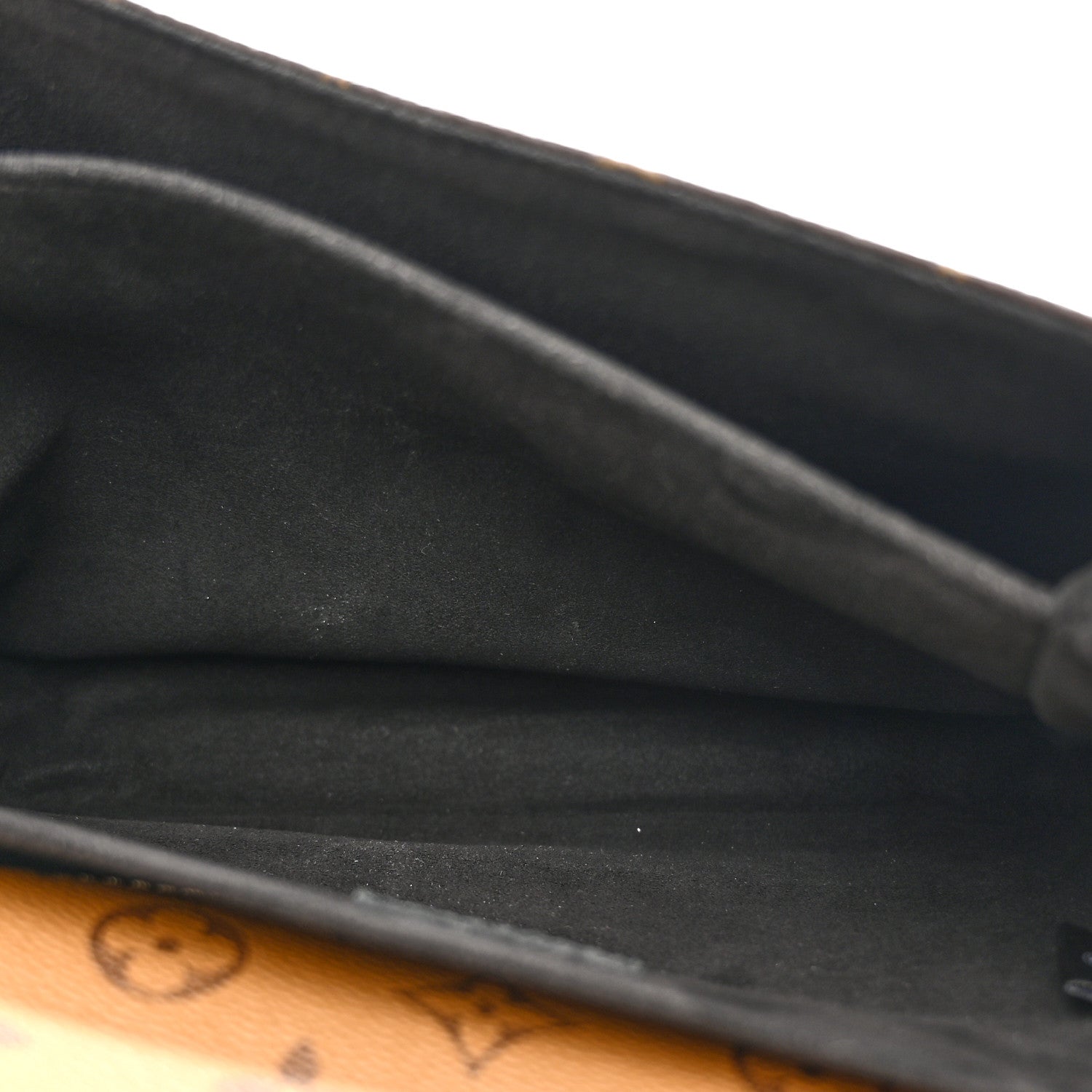 Reverse Monogram Pochette Metis