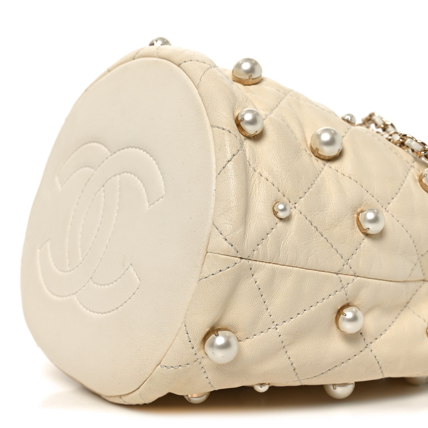 Lambskin Quilted Pearl Mini About Pearls Drawstring Bag White