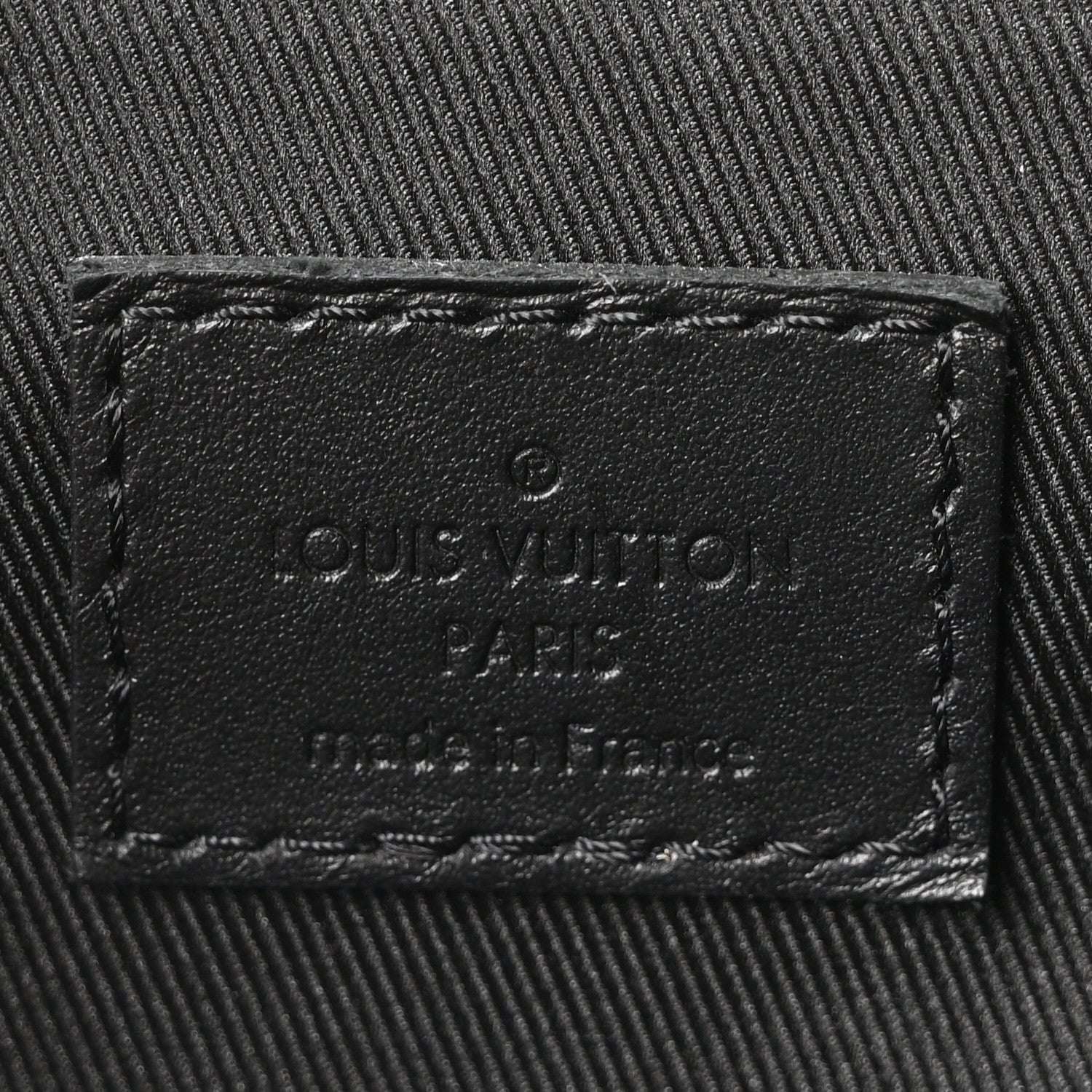 Taurillon Monogram Nano Steamer Black